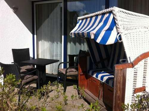 One-Bedroom Apartment with Terrace photo 3