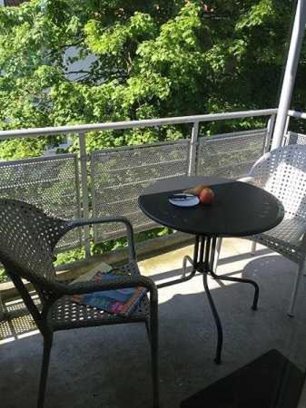 Standard One-Bedroom Apartment with Balcony photo 2