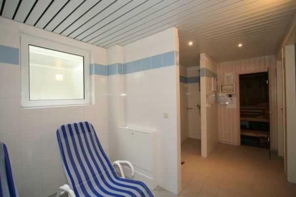One-Bedroom Apartment with Terrace photo 3