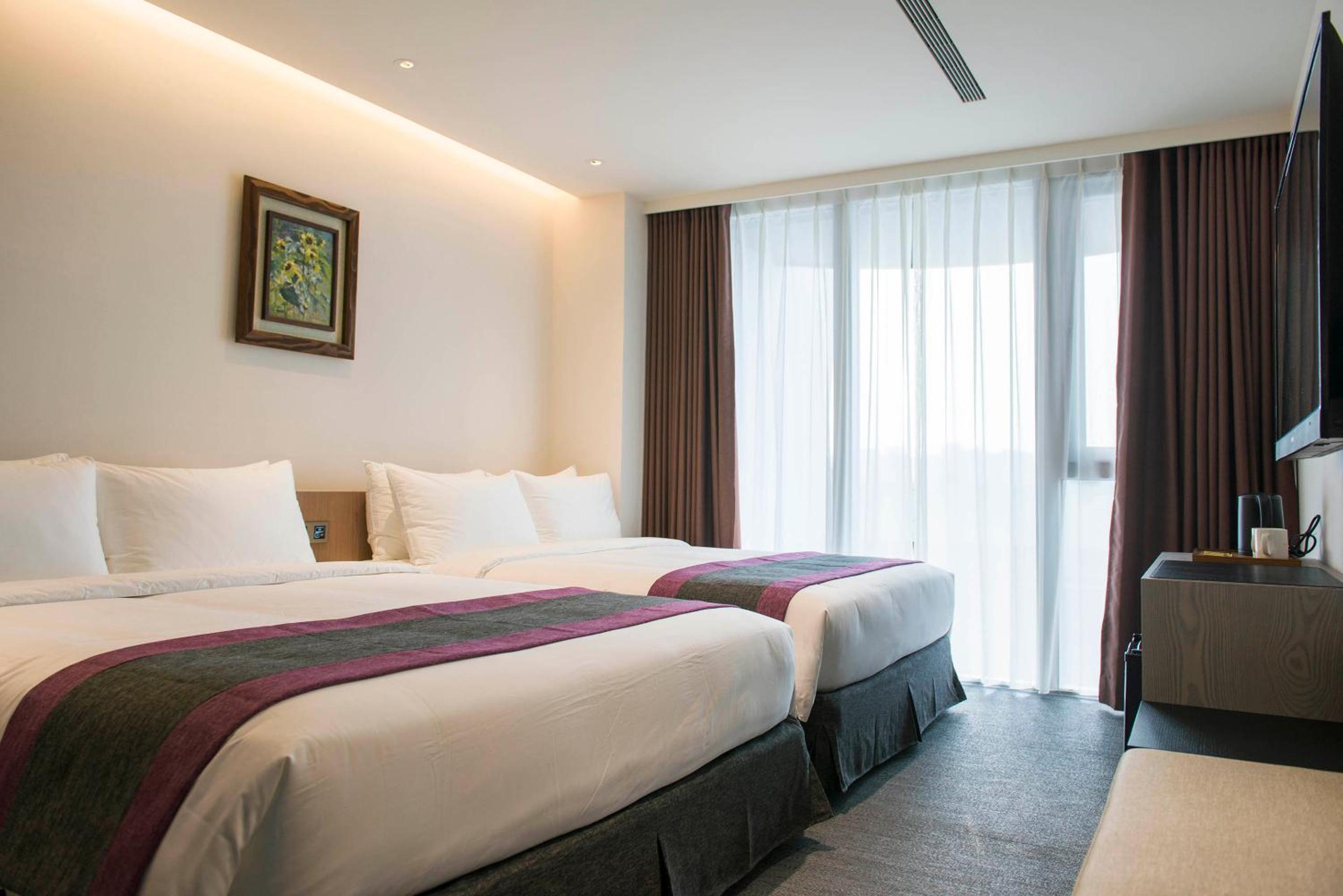 Standard Quadruple Room - Photo 2