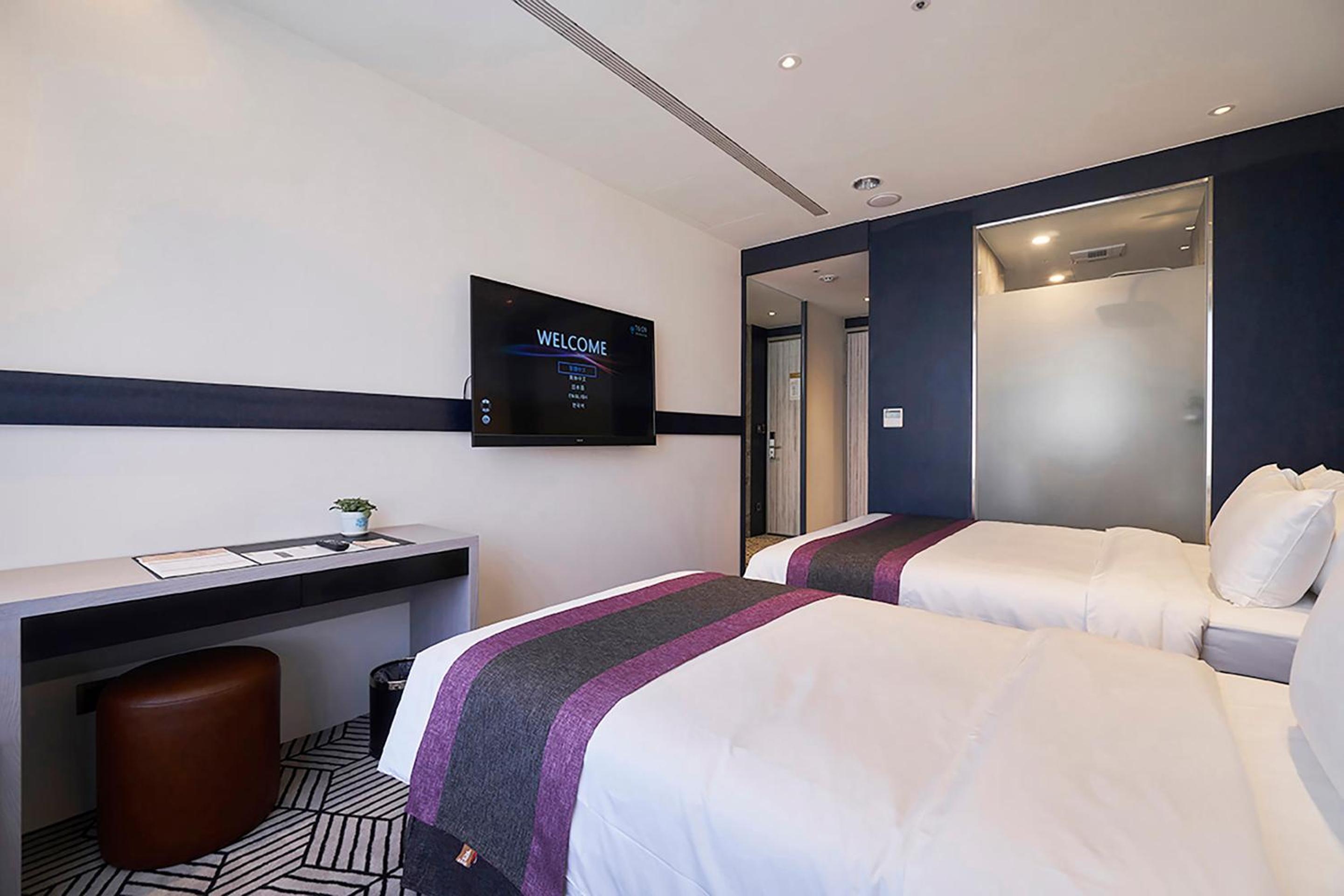Deluxe Triple Room - Photo 4
