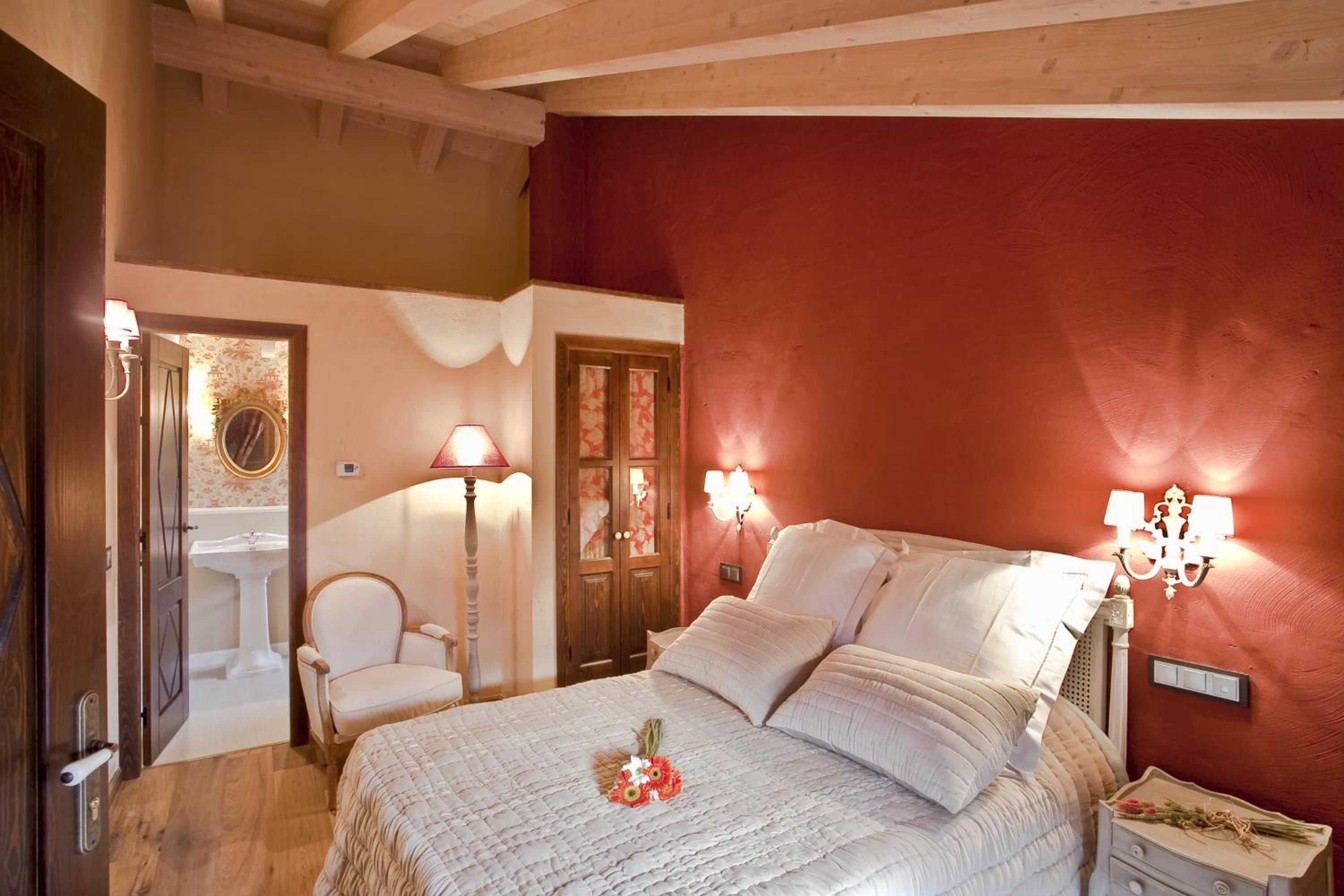 Standard Double Room - Photo 1