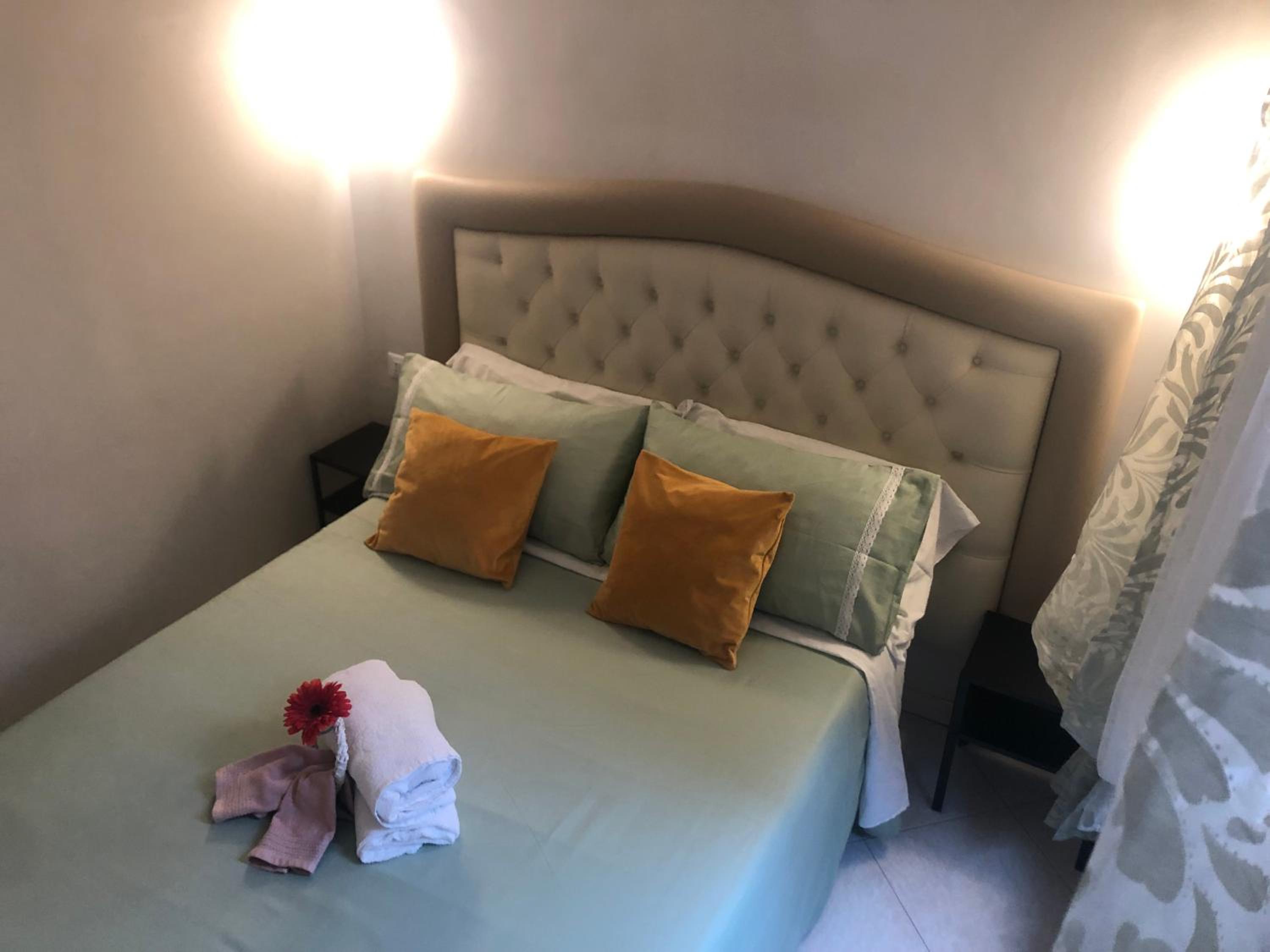 Small Double Room photo 1