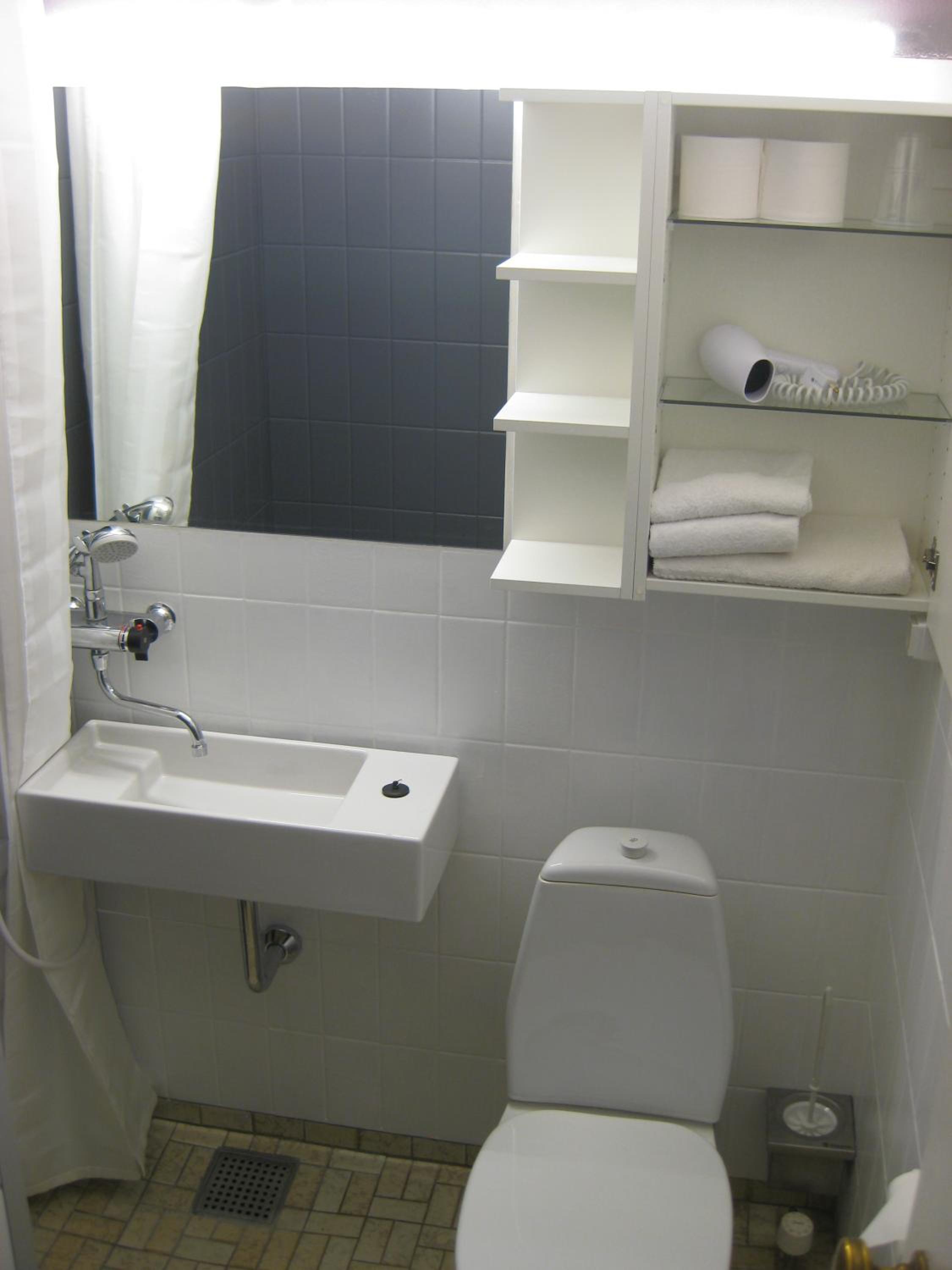 Double or Twin Room photo 3