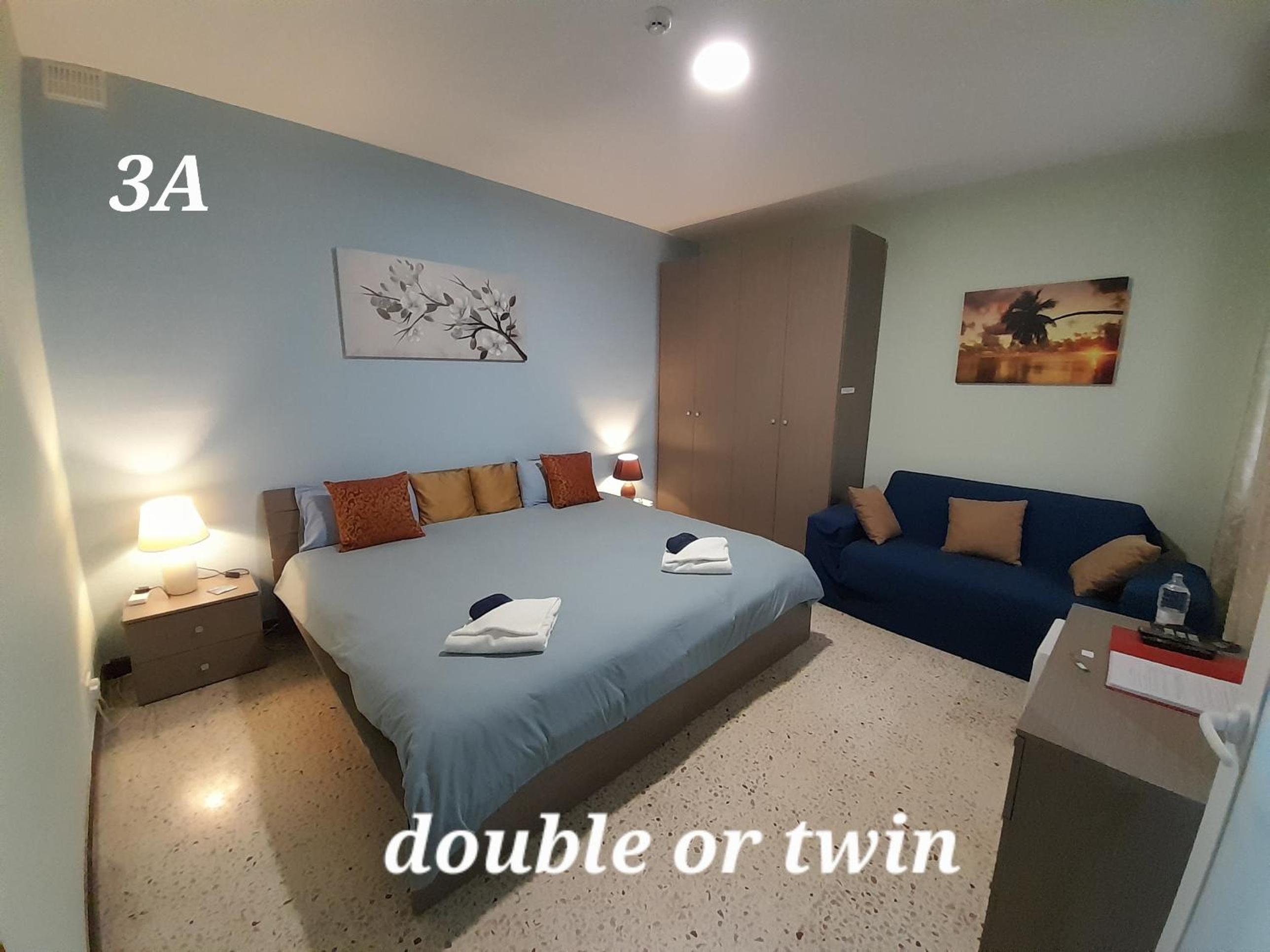 Standard Twin Room