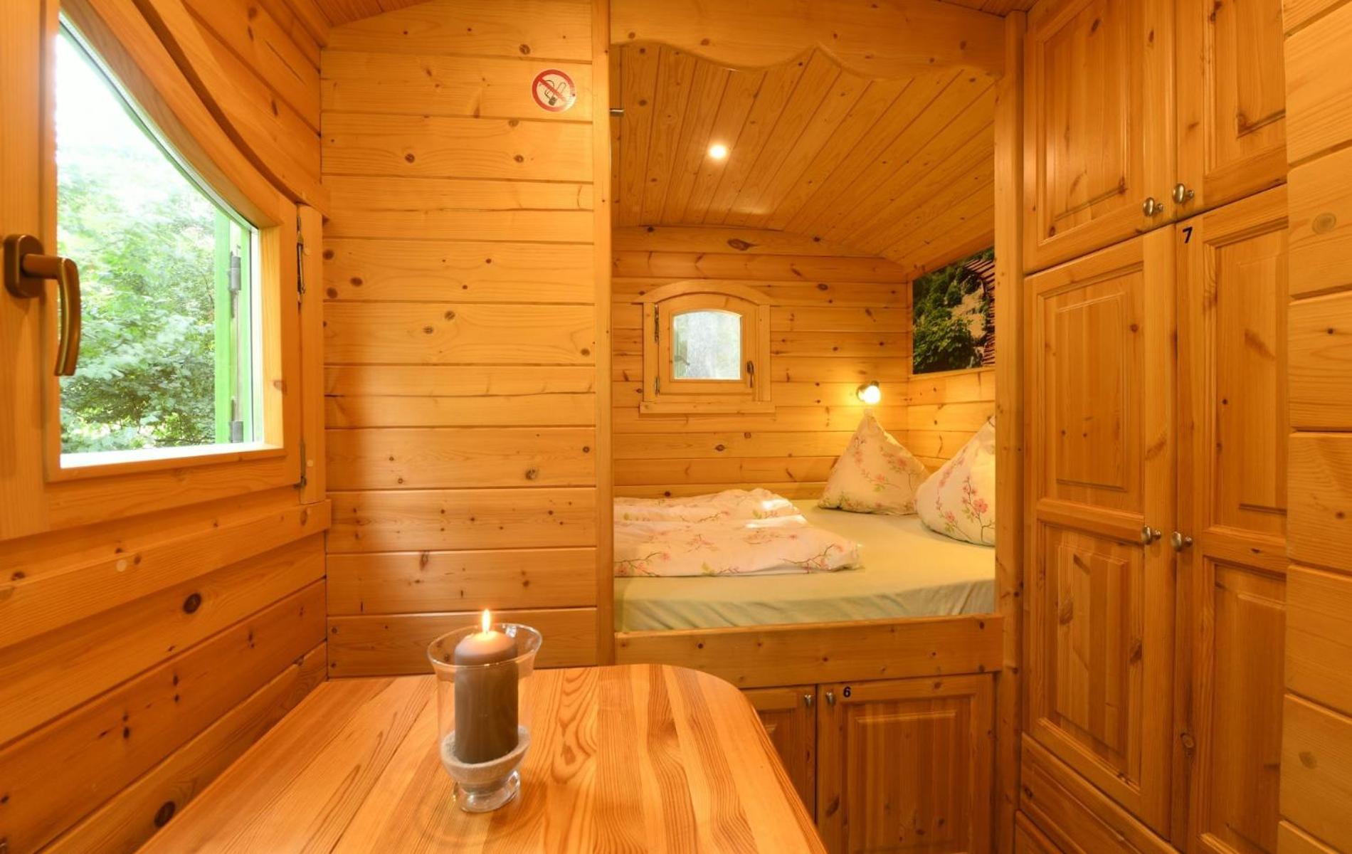One-Bedroom Bungalow photo 1