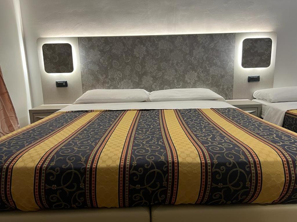 Deluxe Triple Room photo 1