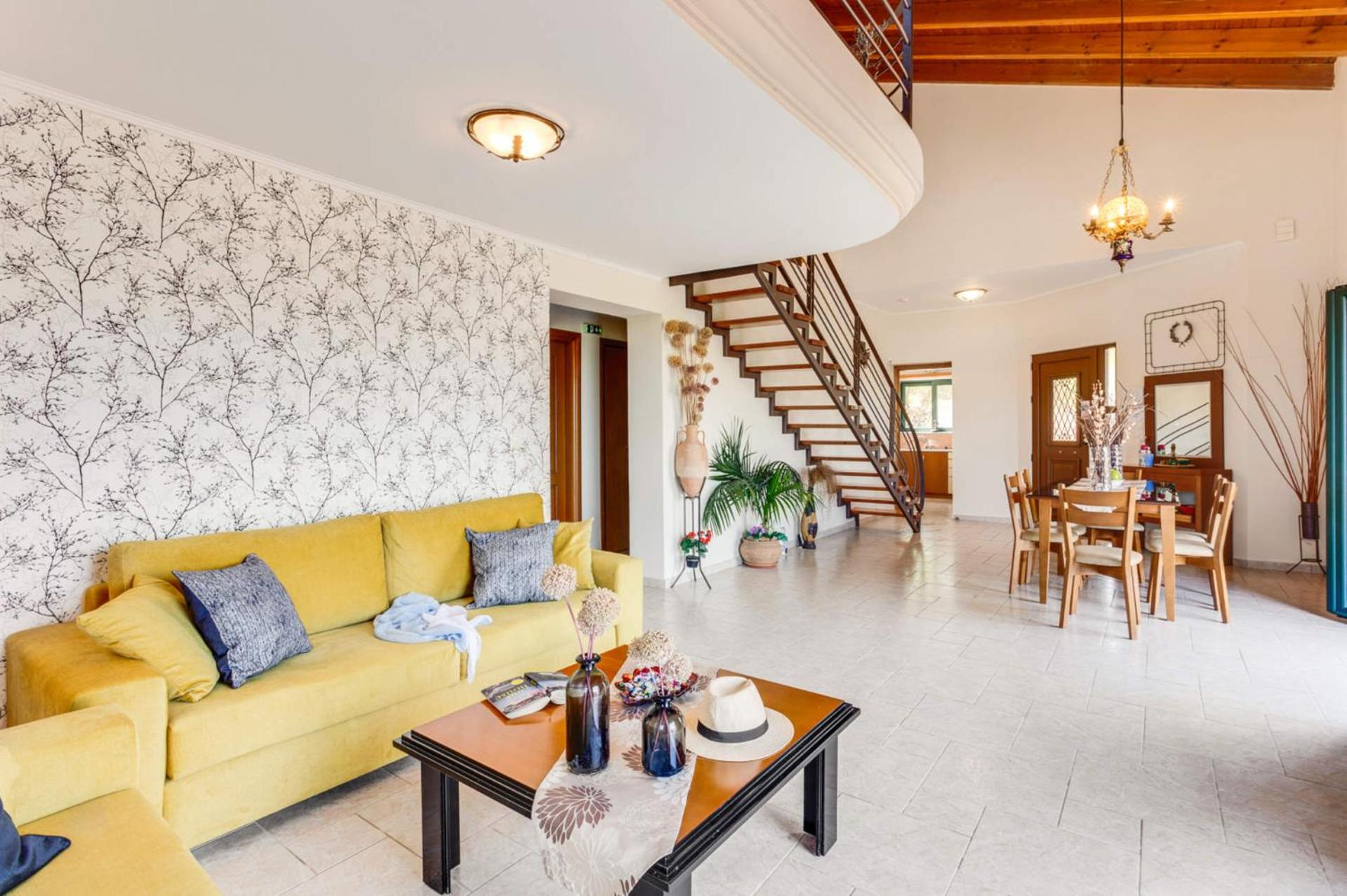 Three-Bedroom Villa photo 1