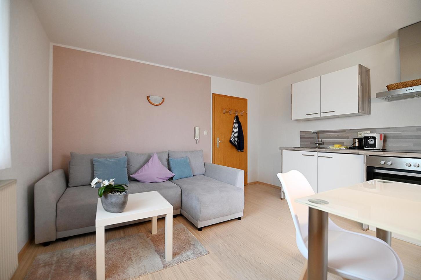 One-Bedroom Apartment with Balcony photo 1