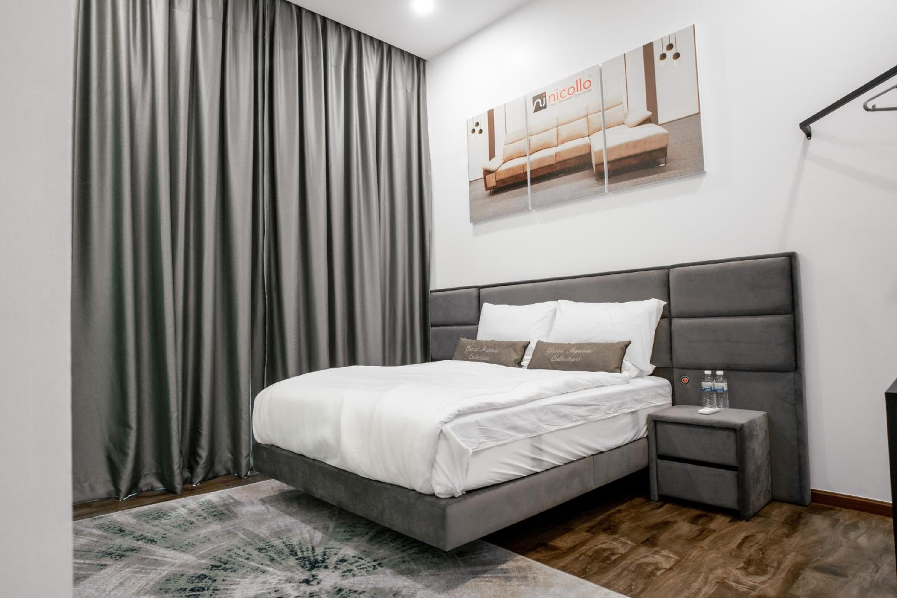 Double Room with Private Bathroom photo 2