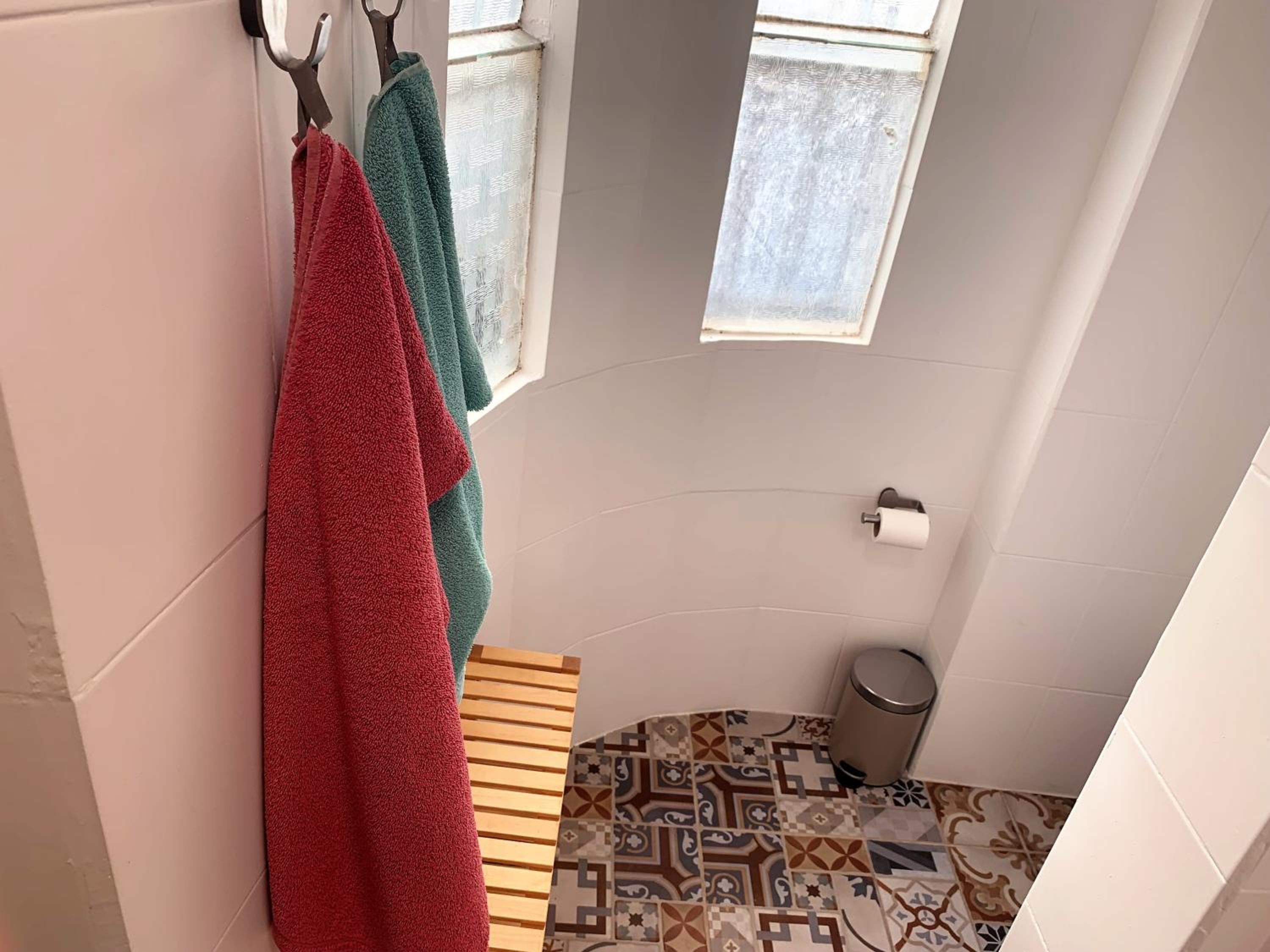 Two-Bedroom Apartment - Photo 6
