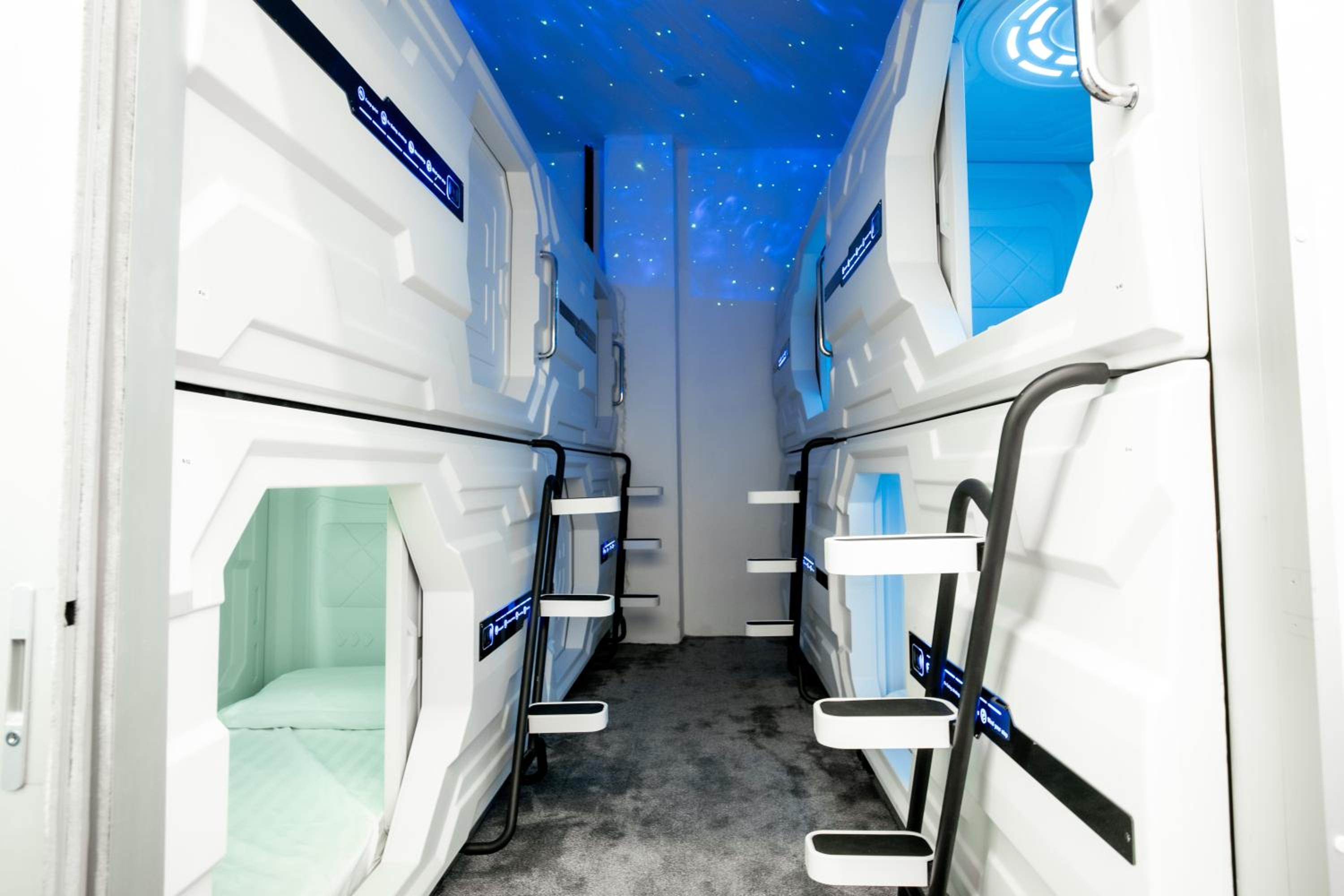 Standard Single Room with Shared Bathroom photo 1