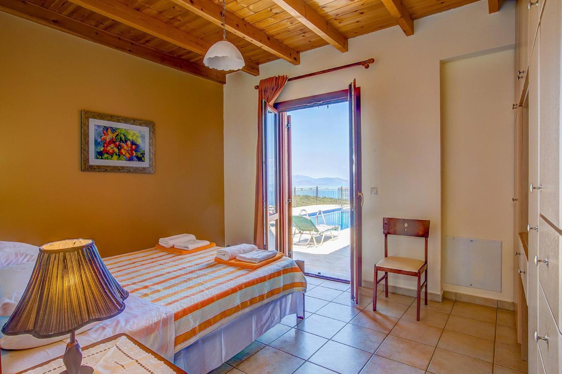Villa photo 1