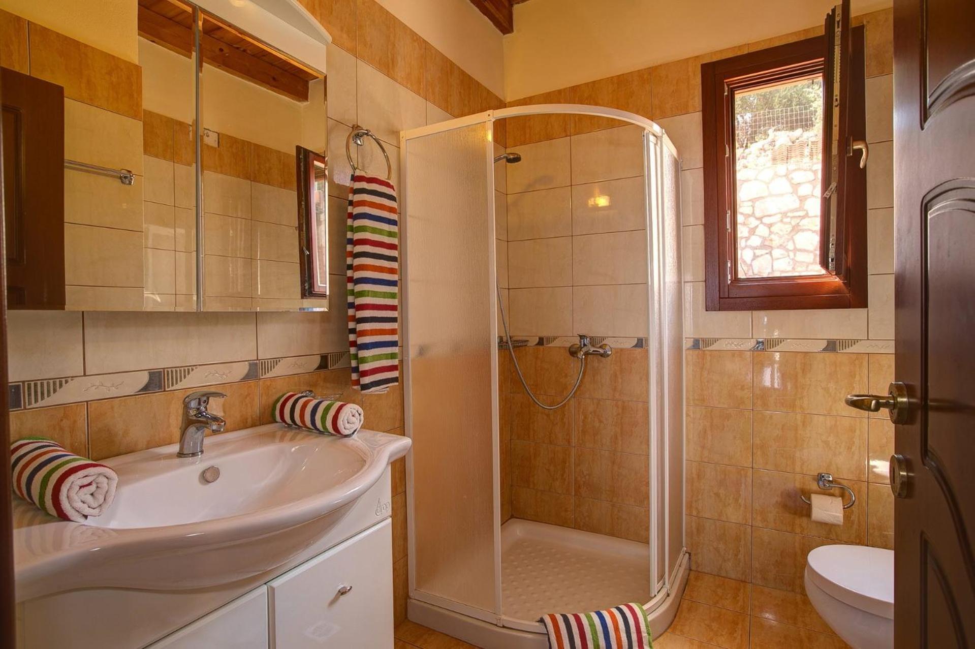 Villa photo 2
