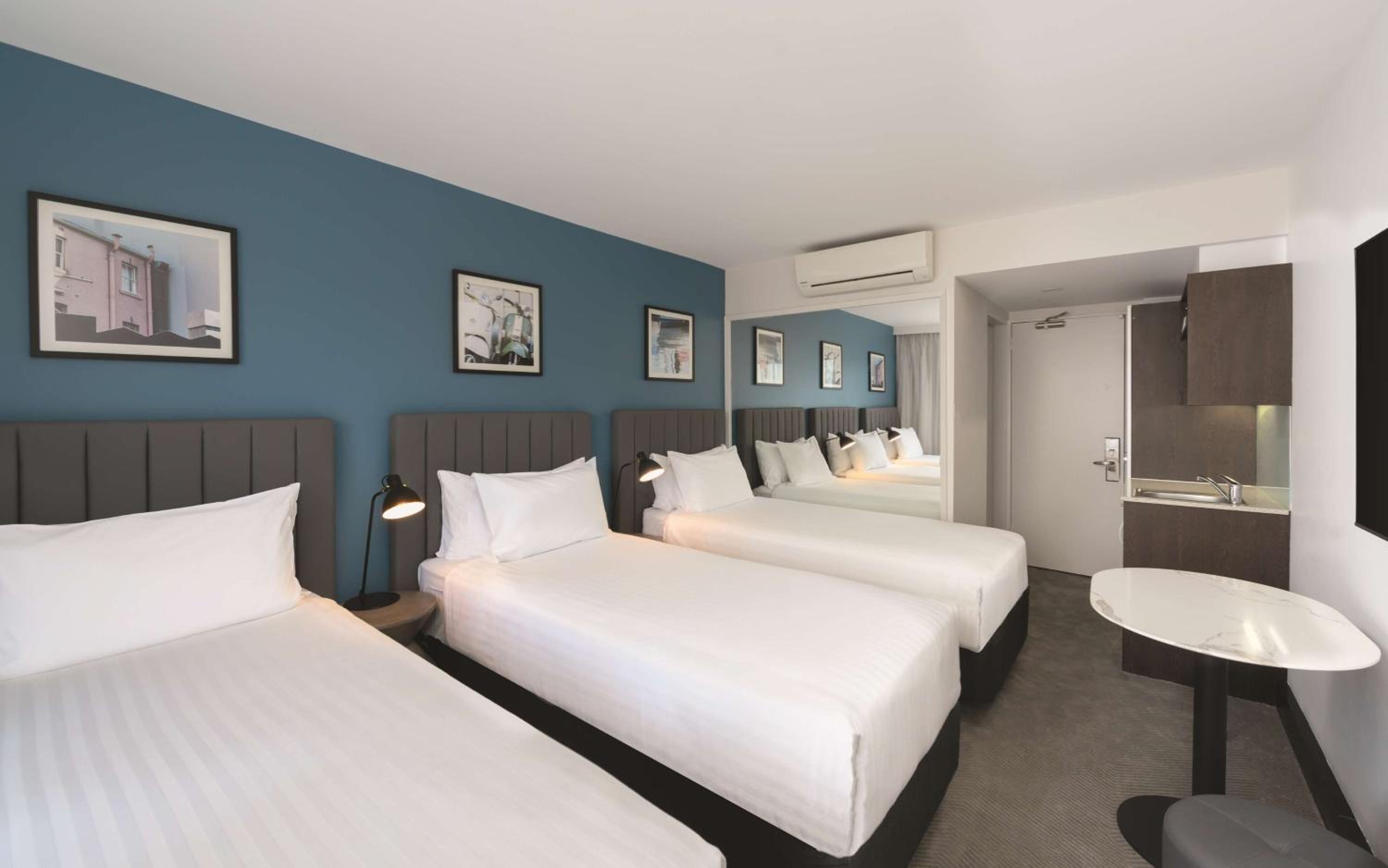 Triple Room - Photo 1