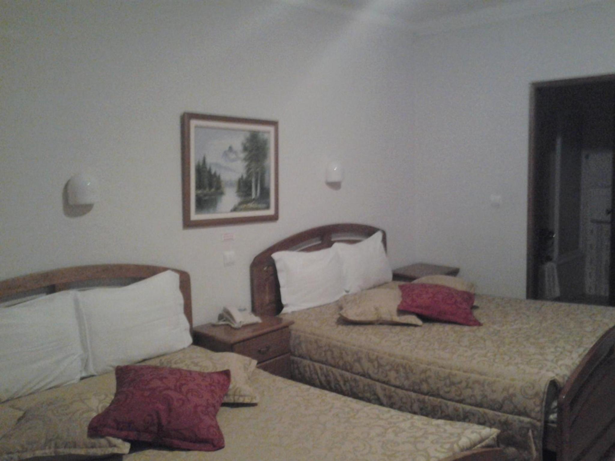 Quadruple Room - Photo 1