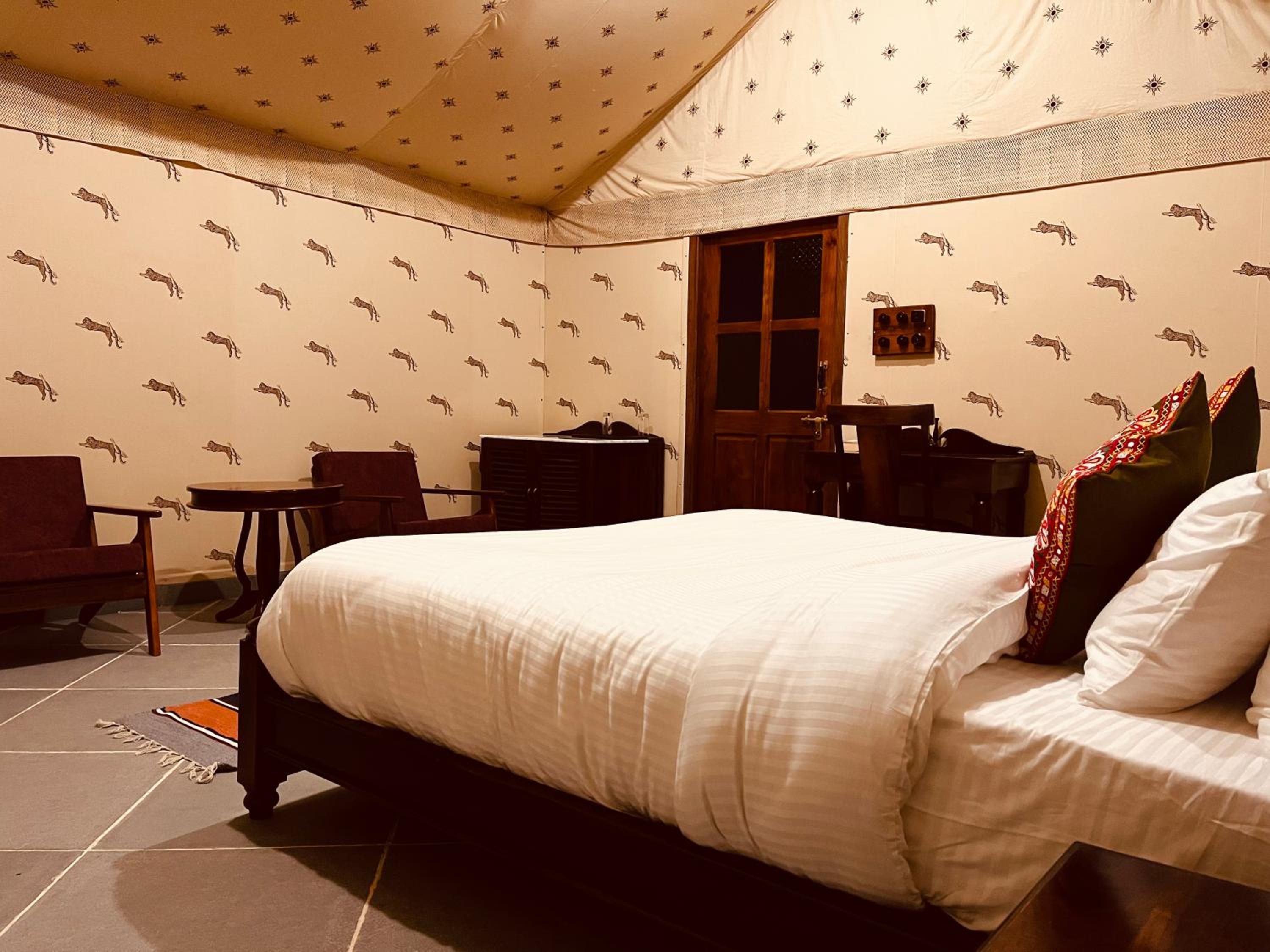 Tent - Photo 31