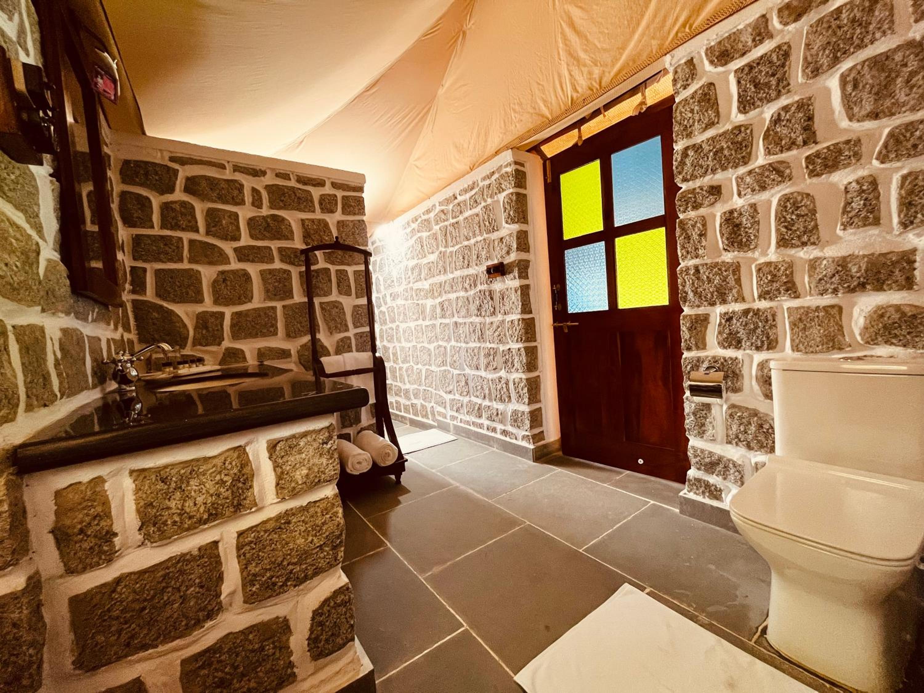 Tent - Photo 13