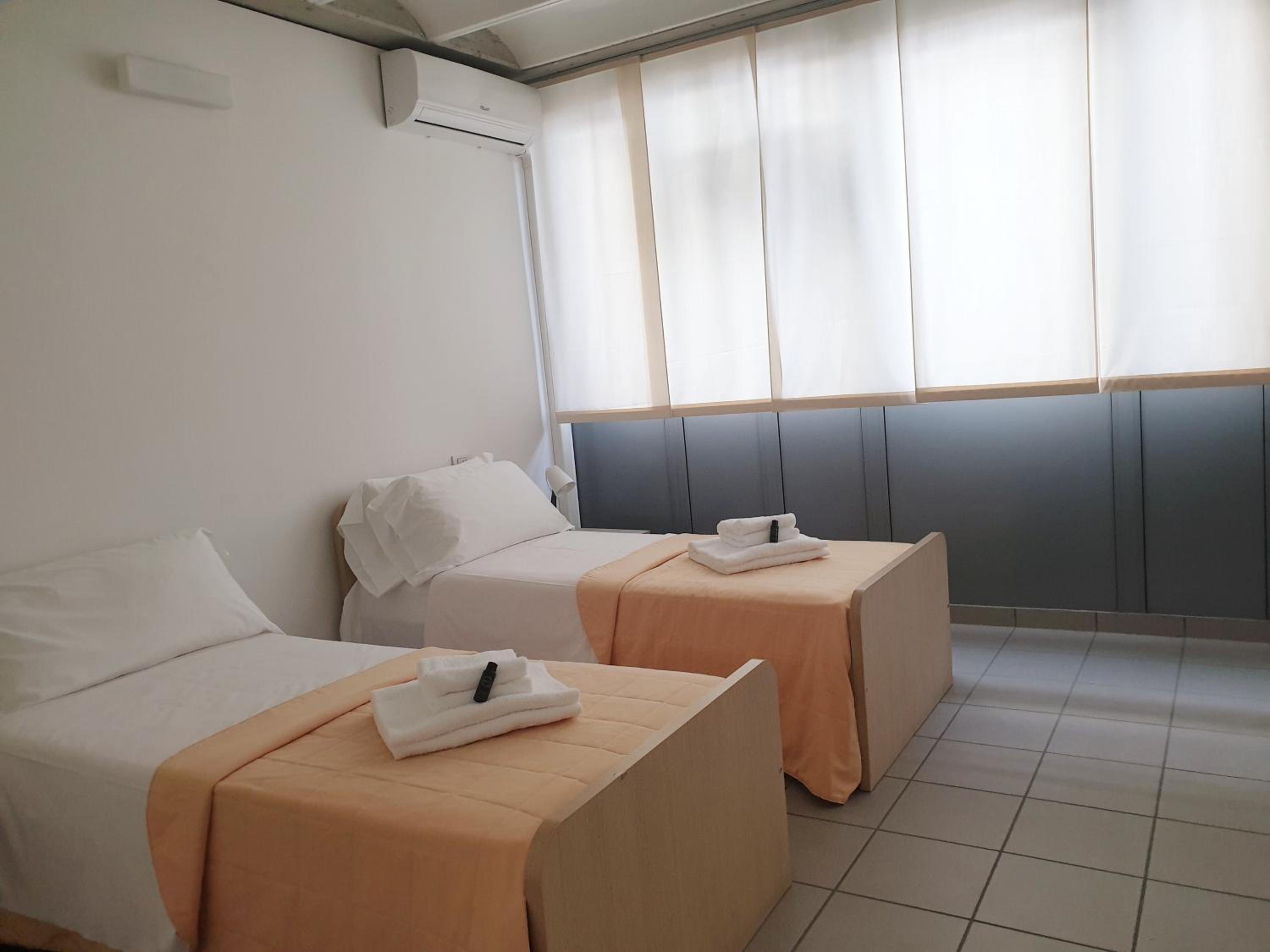 One-Bedroom Apartment - Photo 18