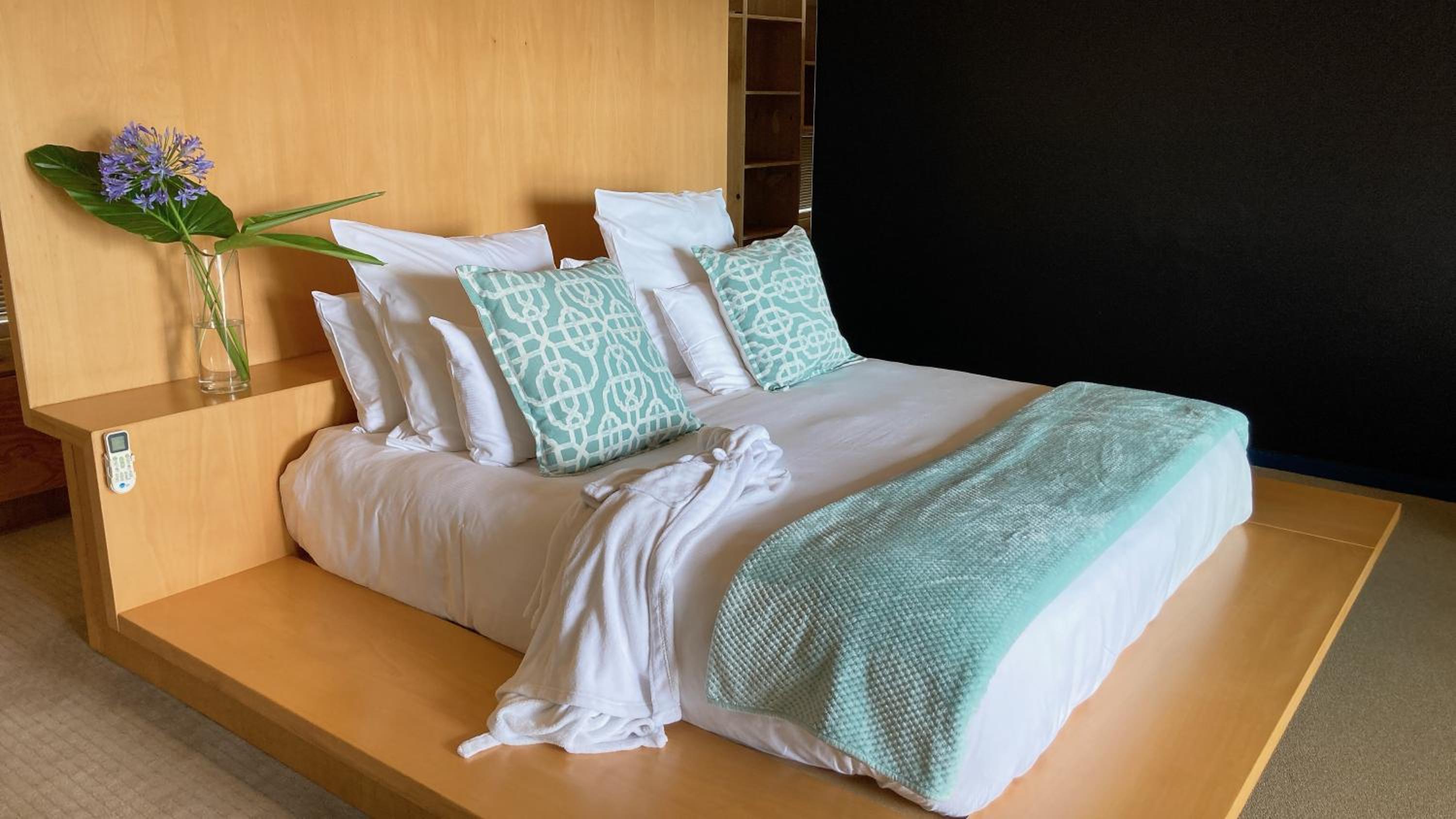 Deluxe Double Room with Balcony photo 1