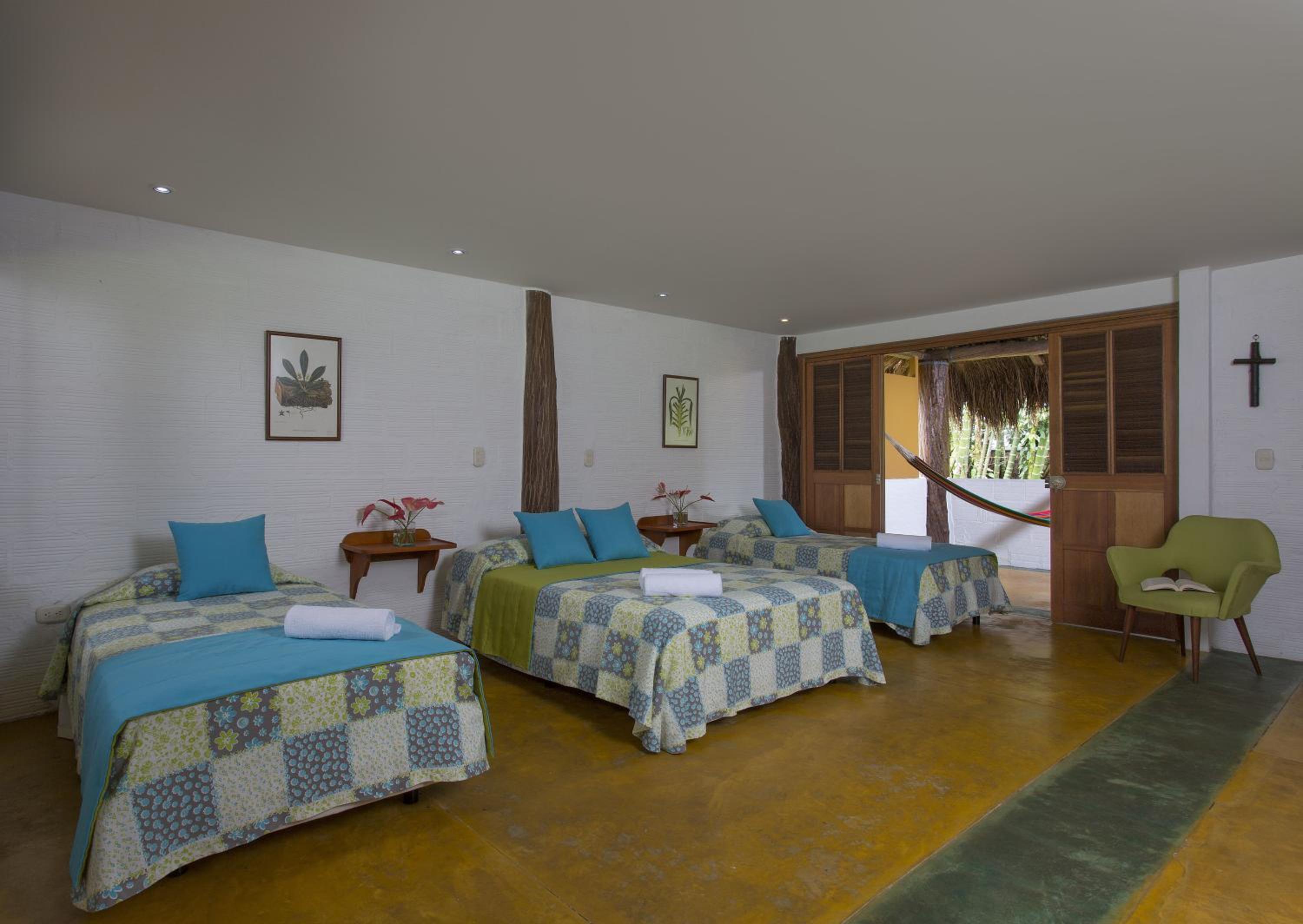 Quadruple Room with Garden View photo 2