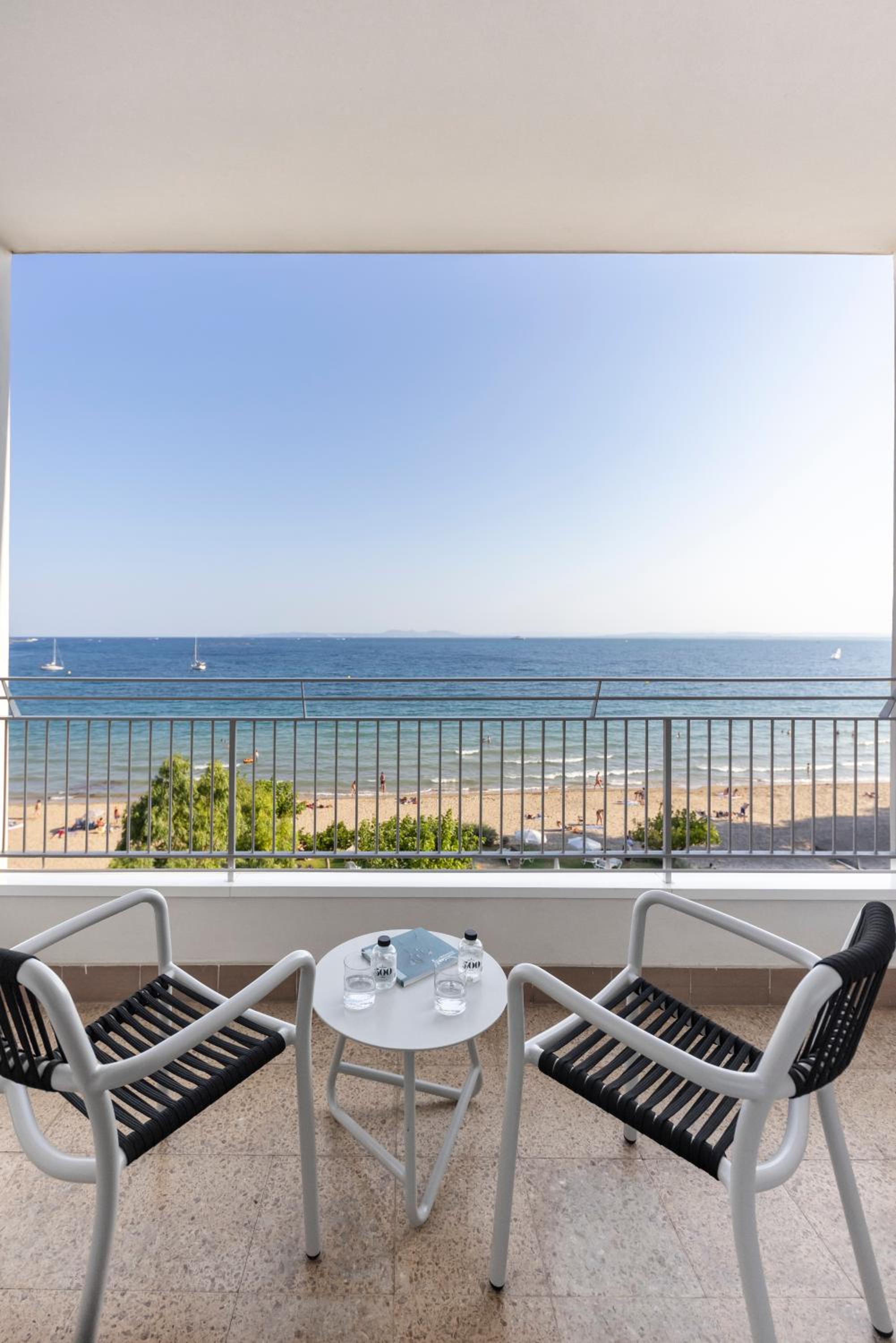Habitación Doble o con Dos Camas con Vista al Mar
