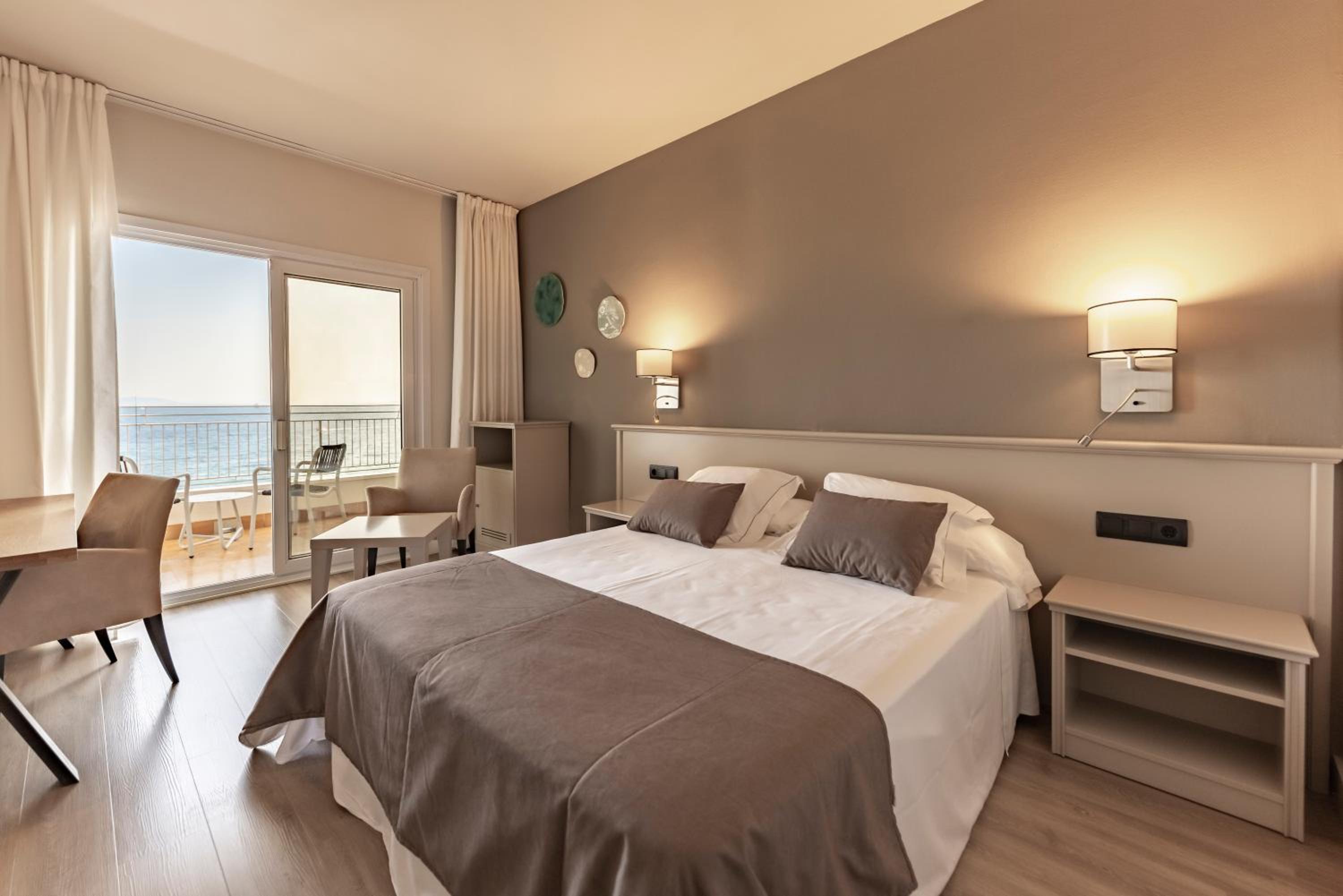 Habitación Doble o con Dos Camas con Vista al Mar