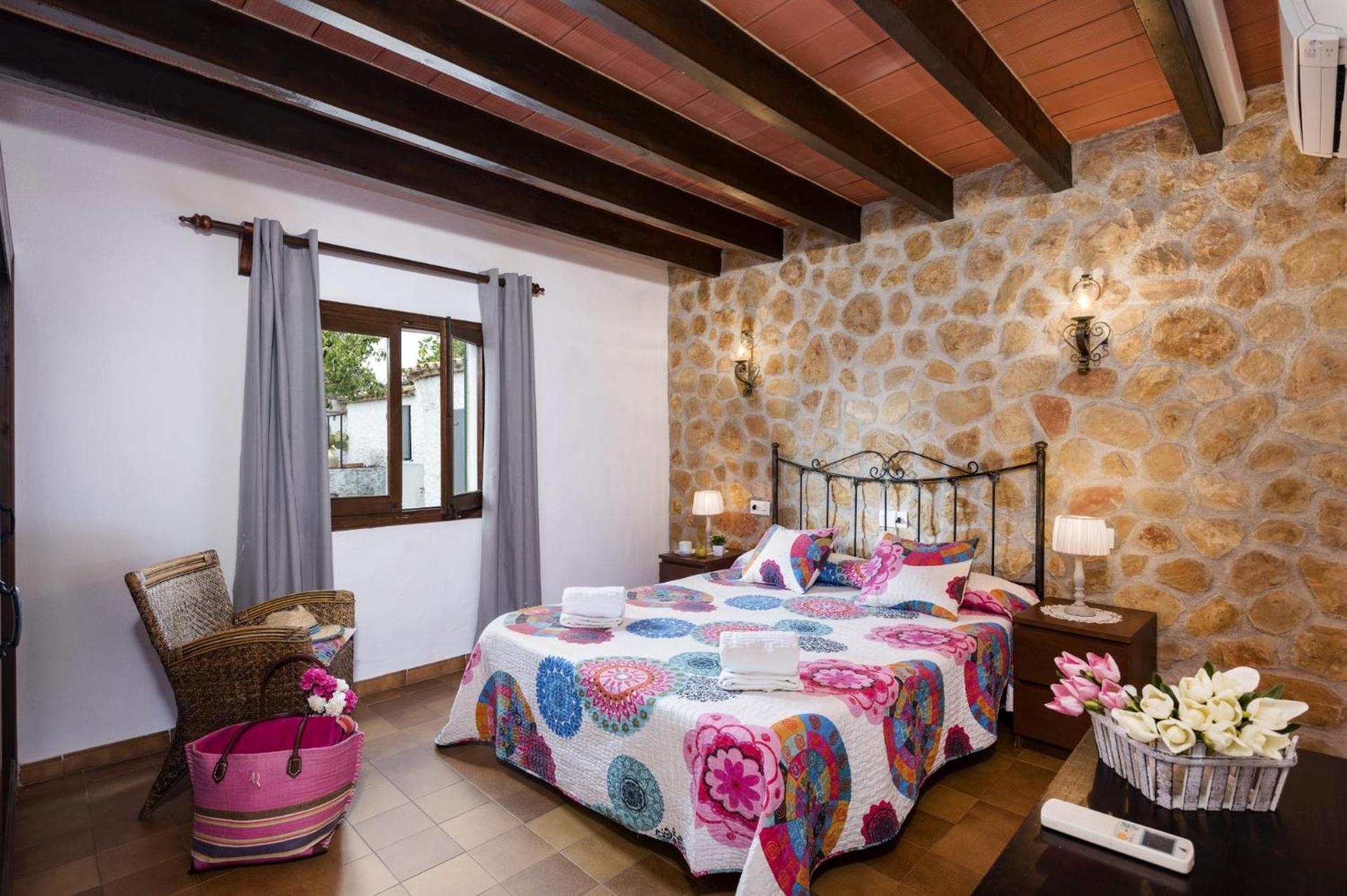 Villa de Cuatro Habitaciones