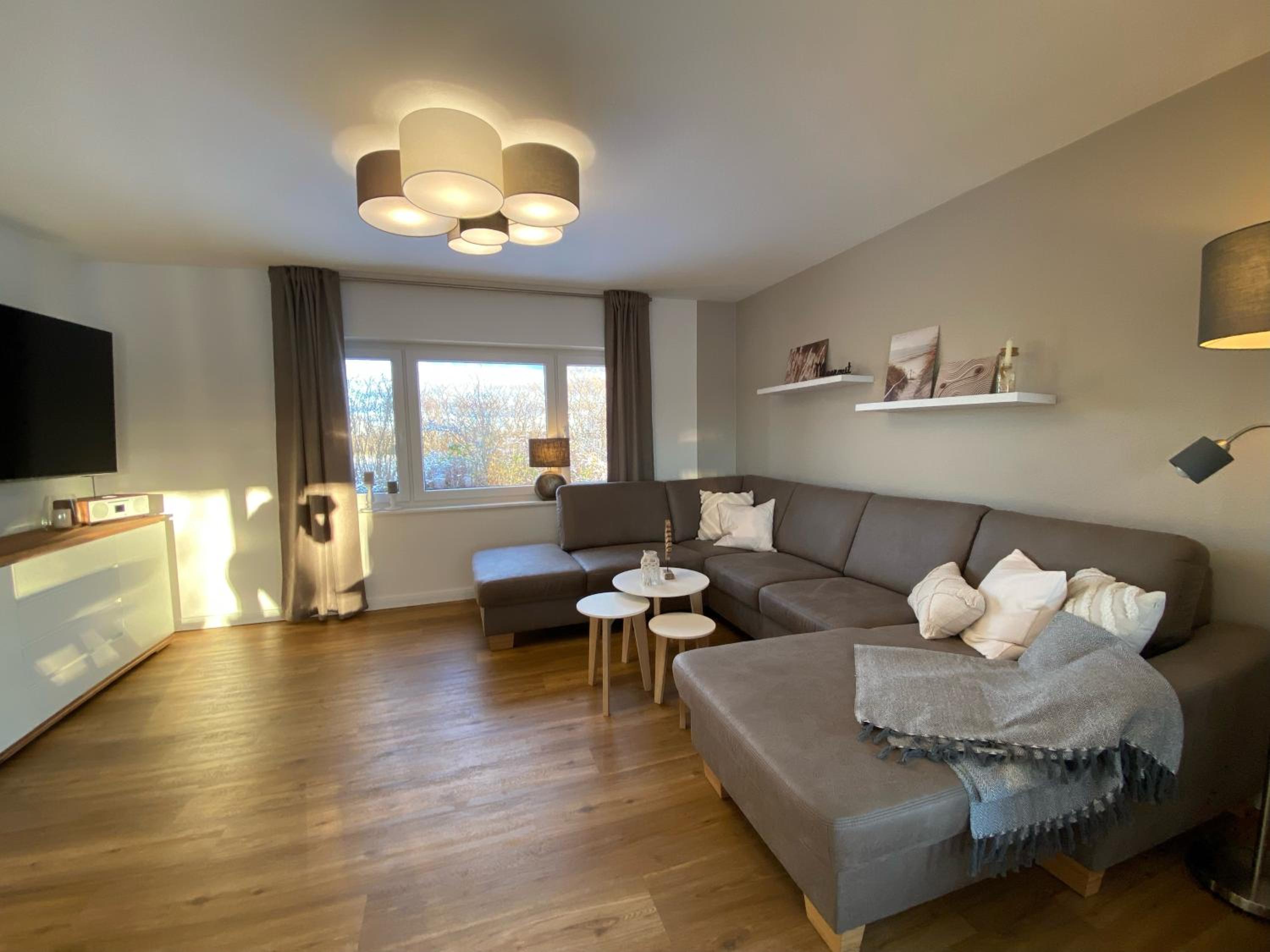 Three-Bedroom House photo 1