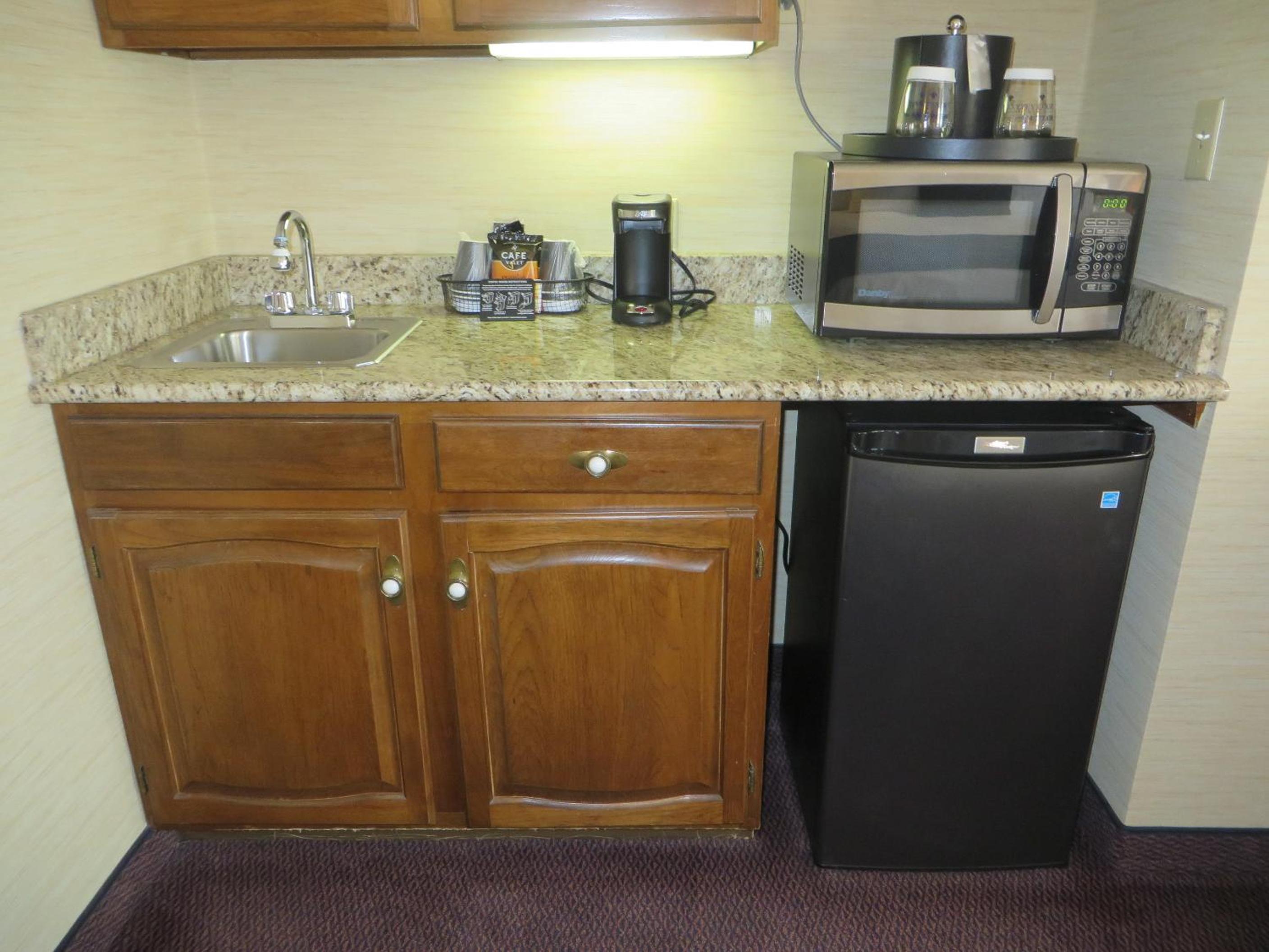 King Suite - Photo 4