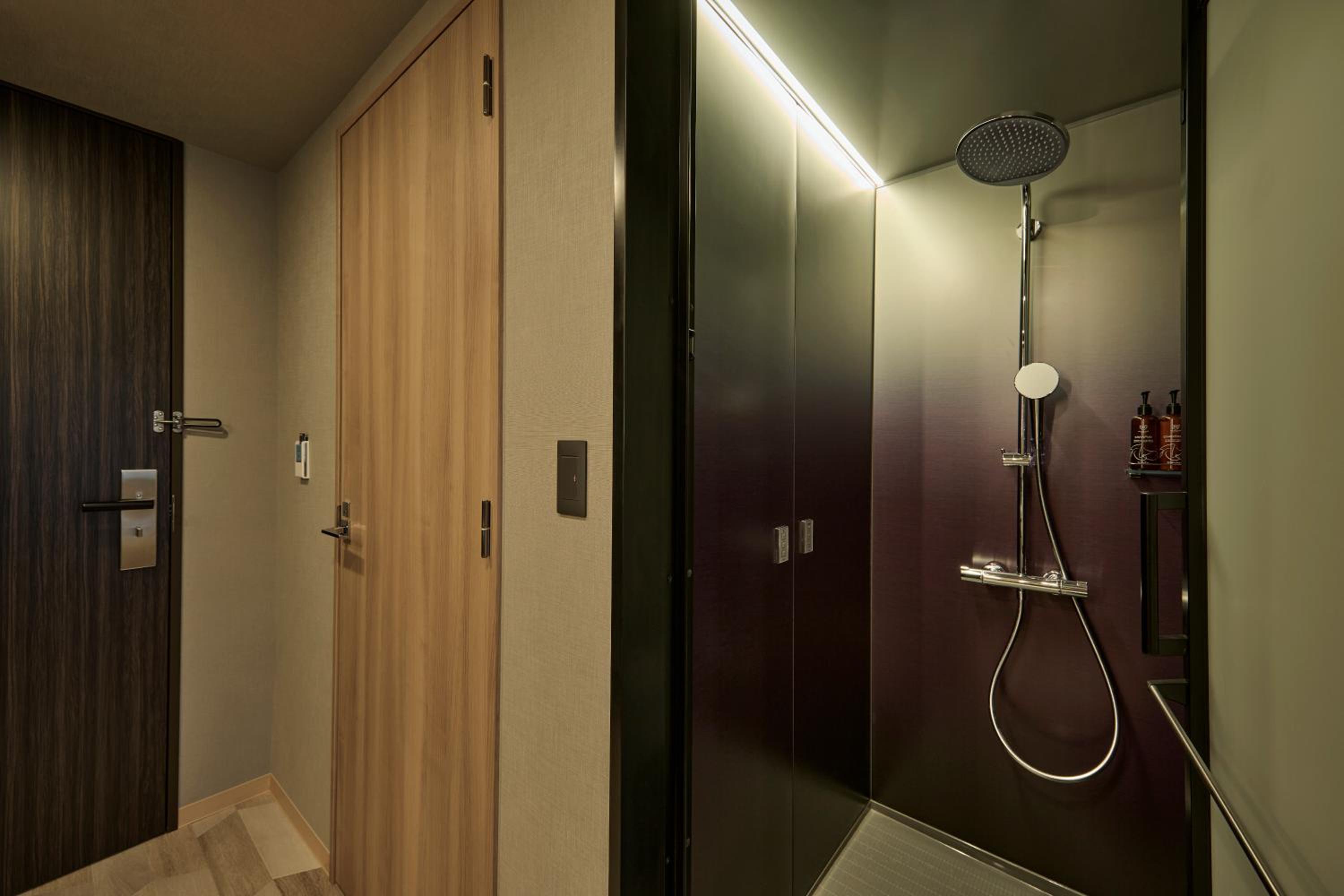 Standard King - Omiki (8-13 Floor) photo 2