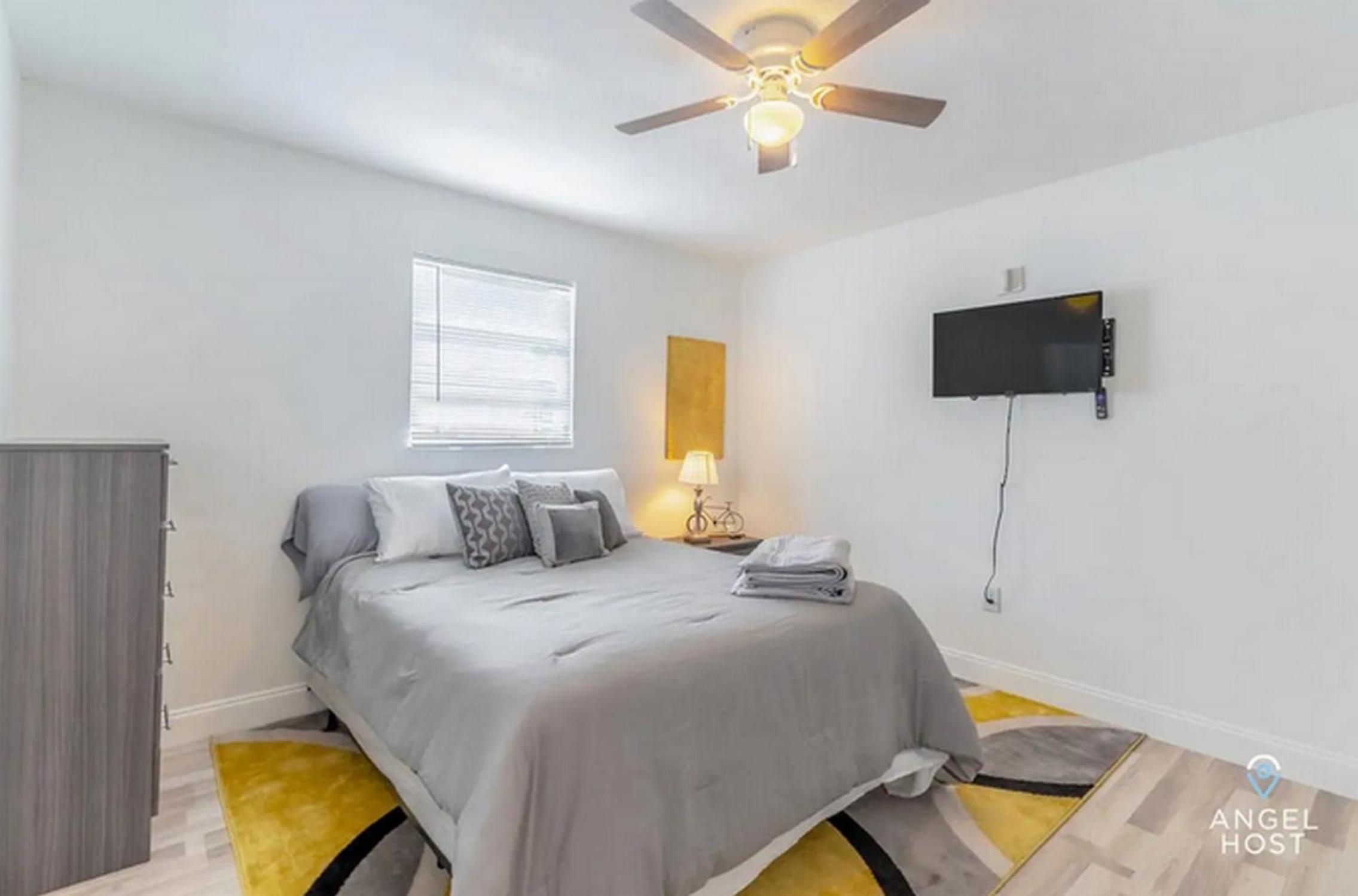 Two-Bedroom Apartment photo 1