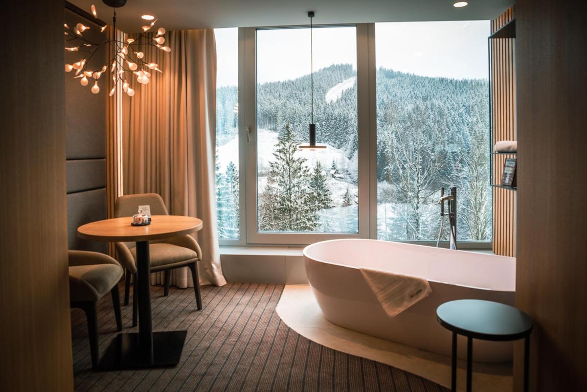 Double or Twin Room with View photo 3