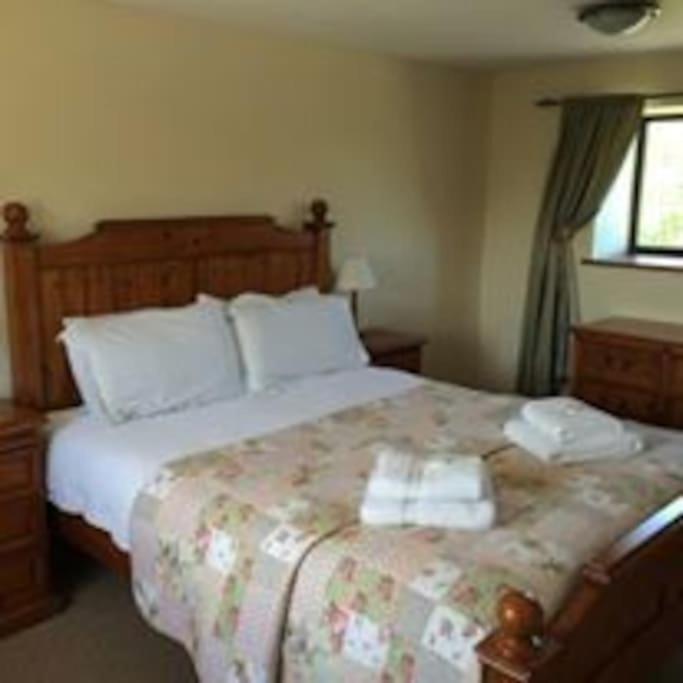 Four-Bedroom House photo 1