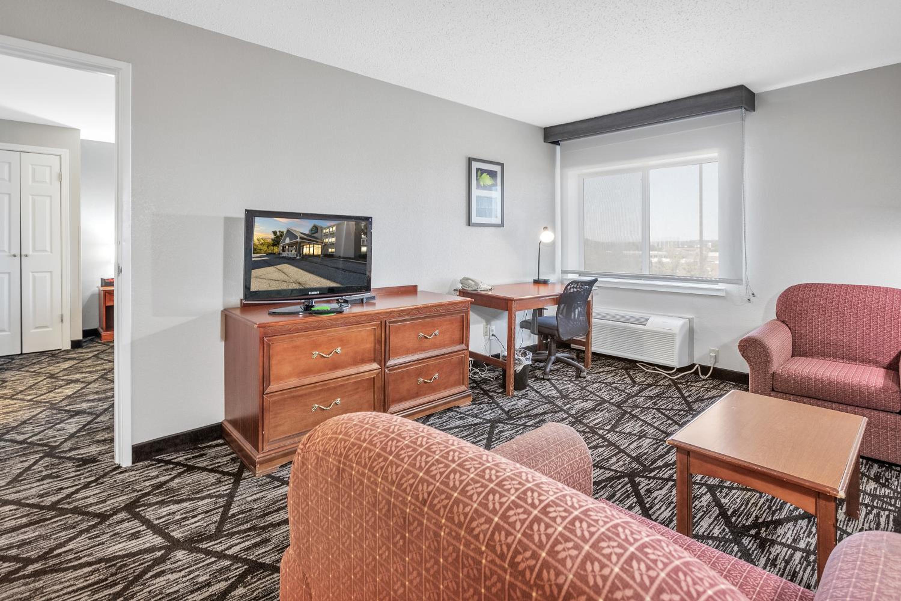 Two-Room King Suite - Non-Smoking - Photo 1