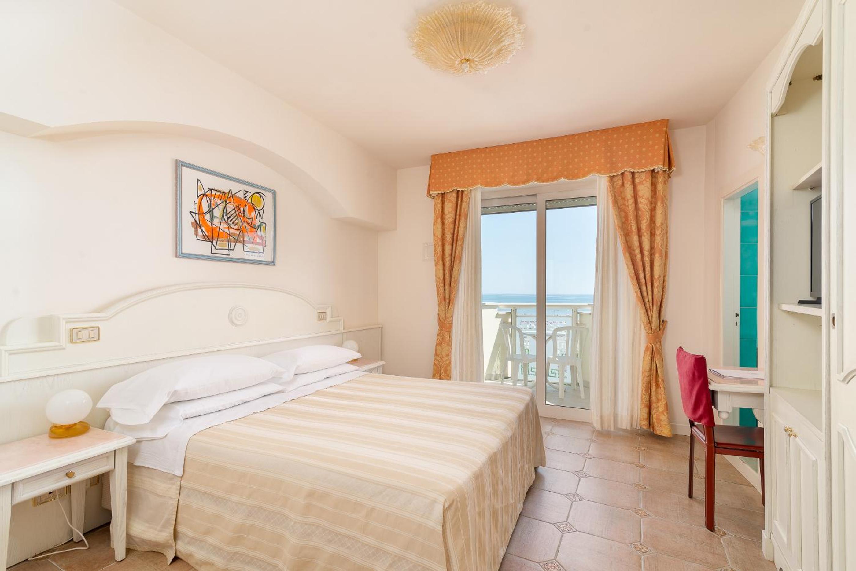Superior Double or Twin Room - Photo 1