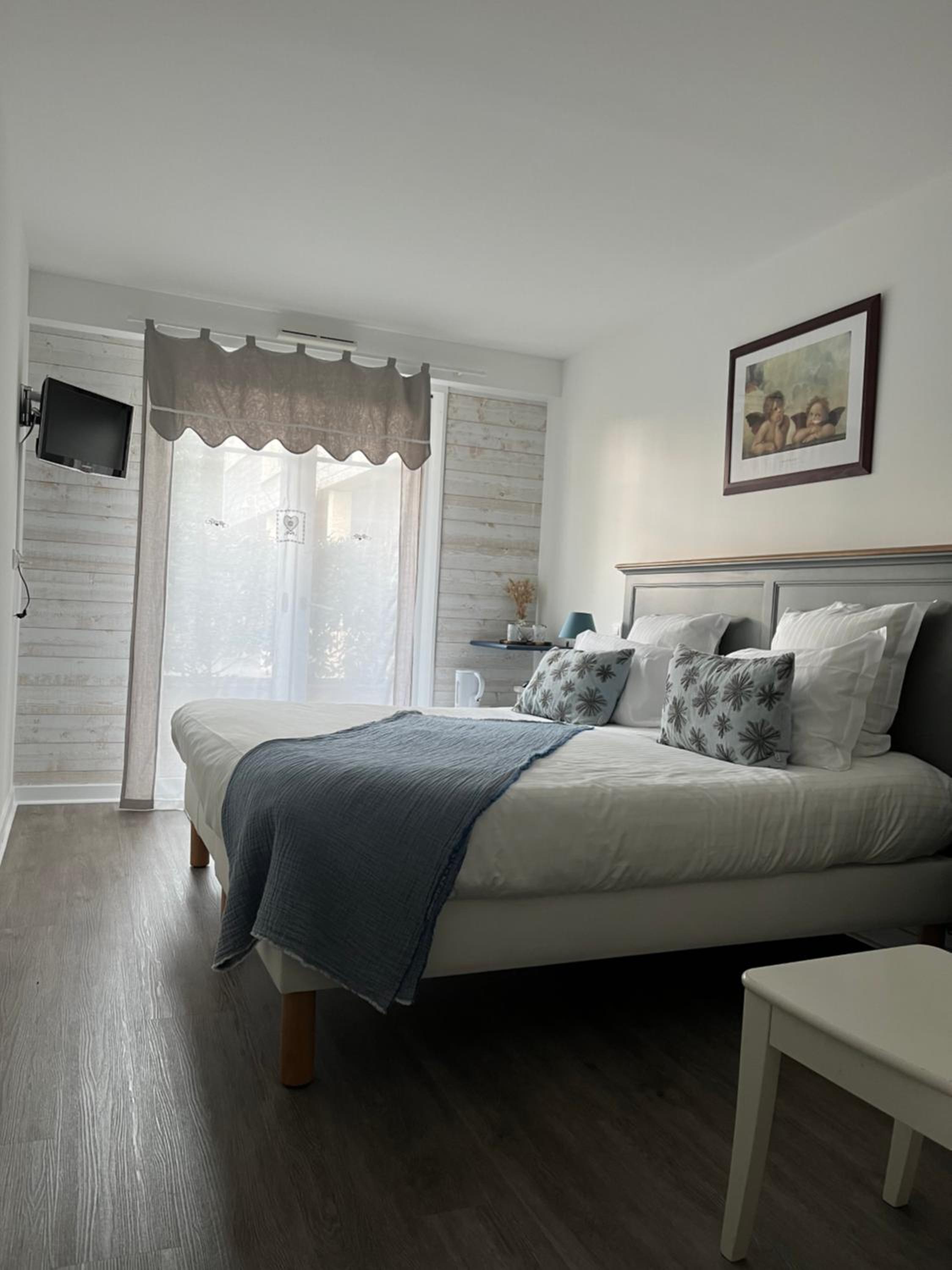 Classic Double or Twin Room photo 1