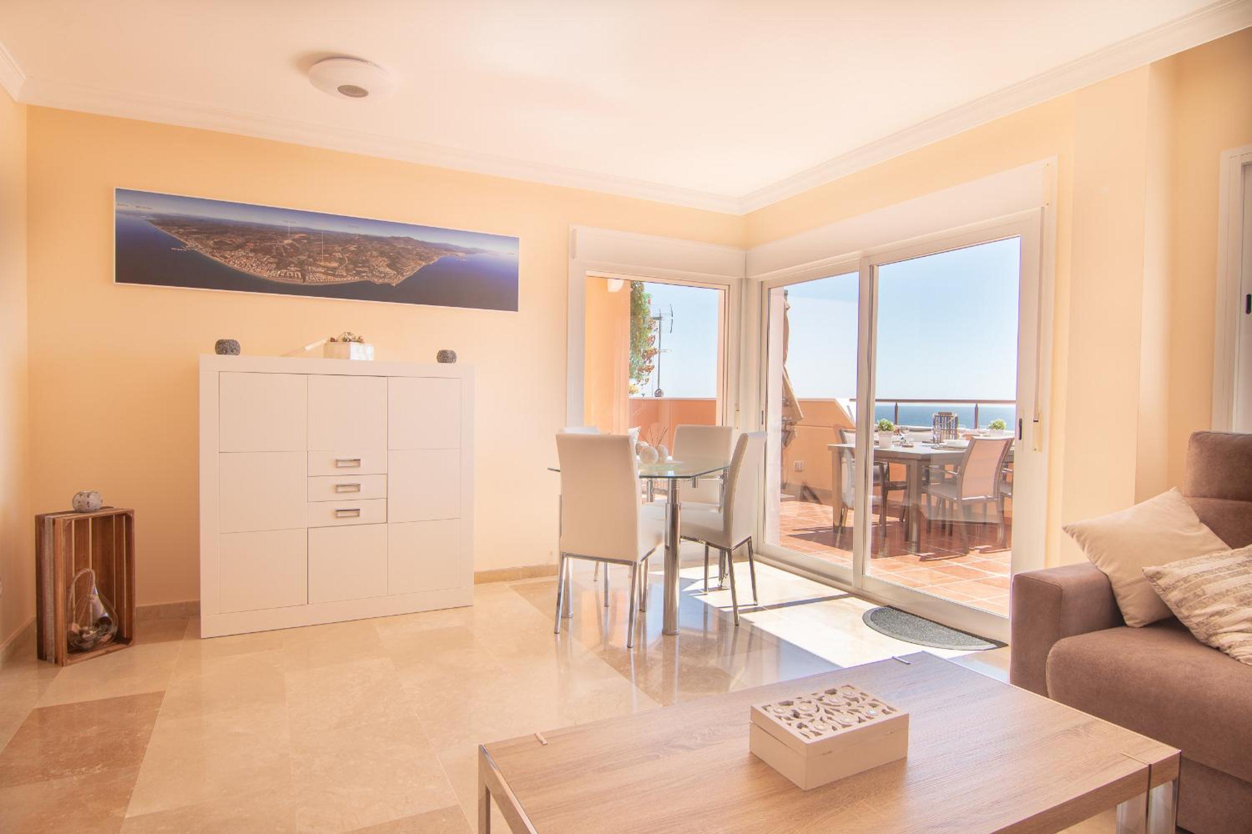 Apartamento con vista al mar