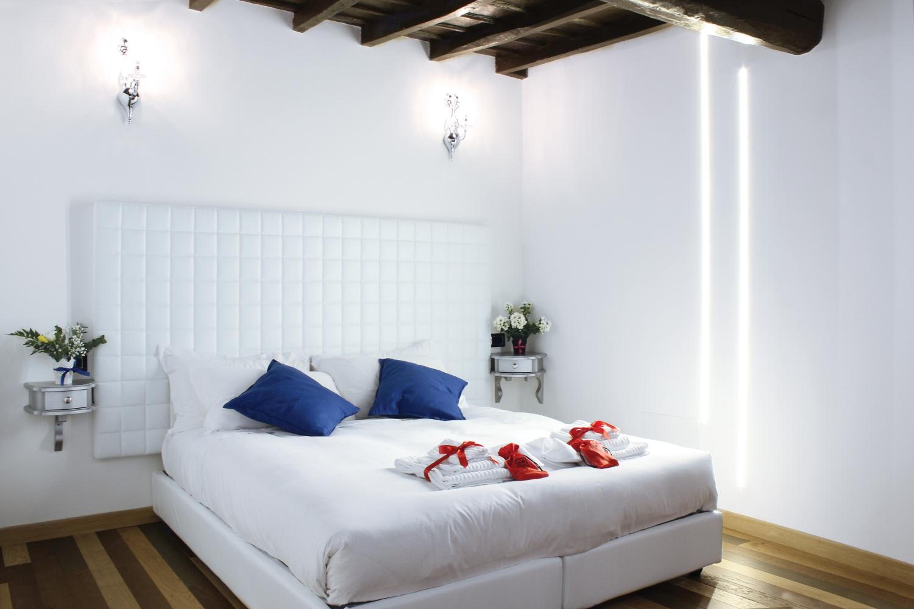 Double or Twin Room photo 1