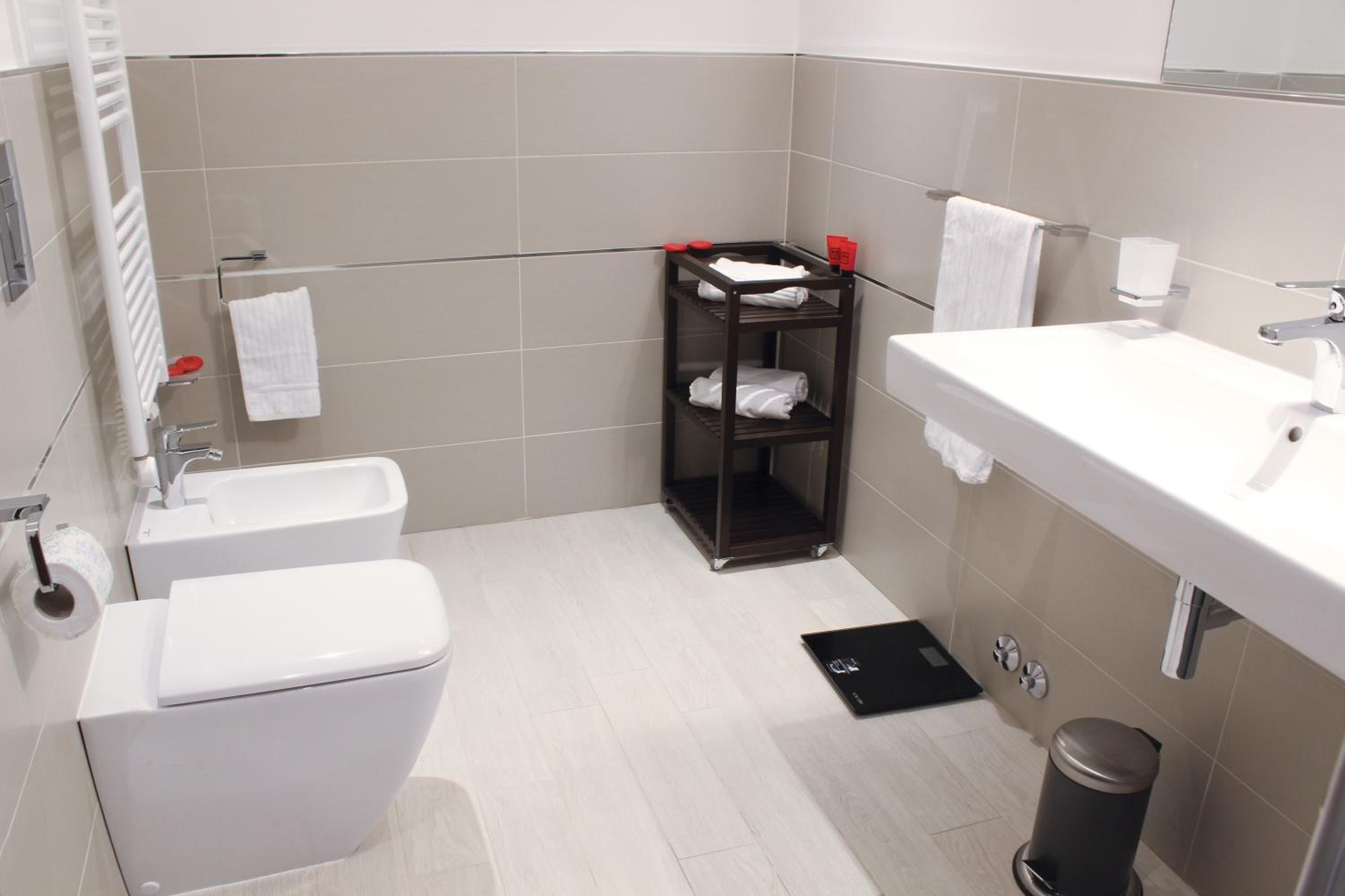 Double or Twin Room photo 2