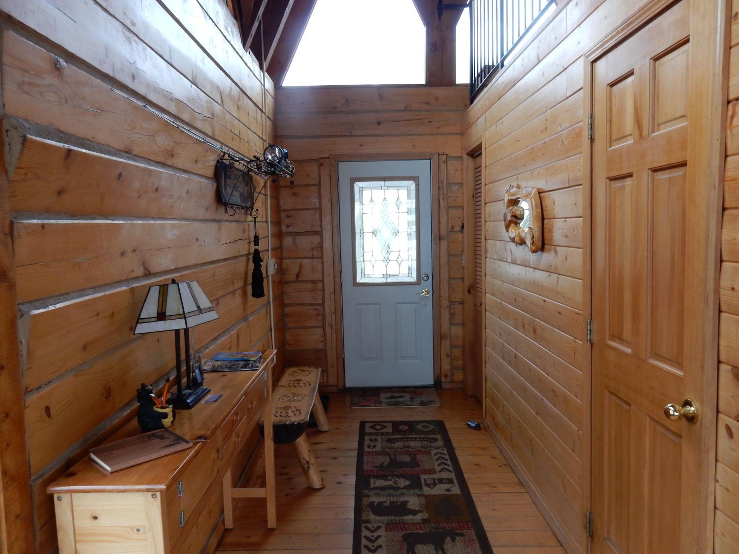 Two-Bedroom Log Cabin Home 