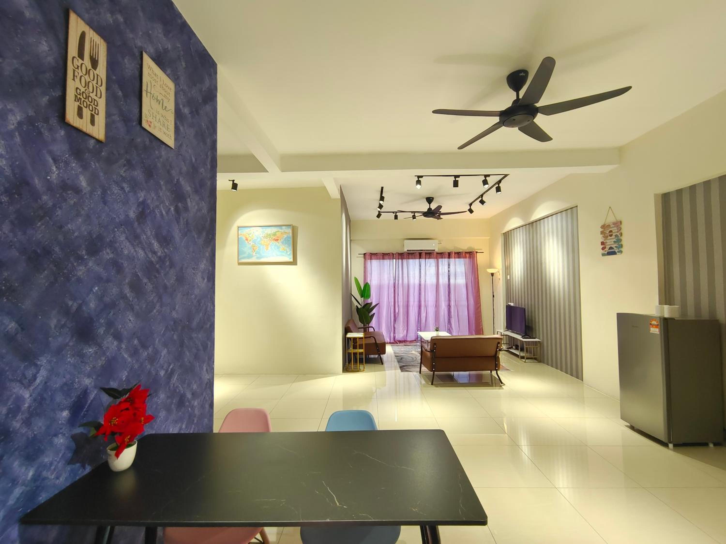 Three-Bedroom Apartment - Photo 47