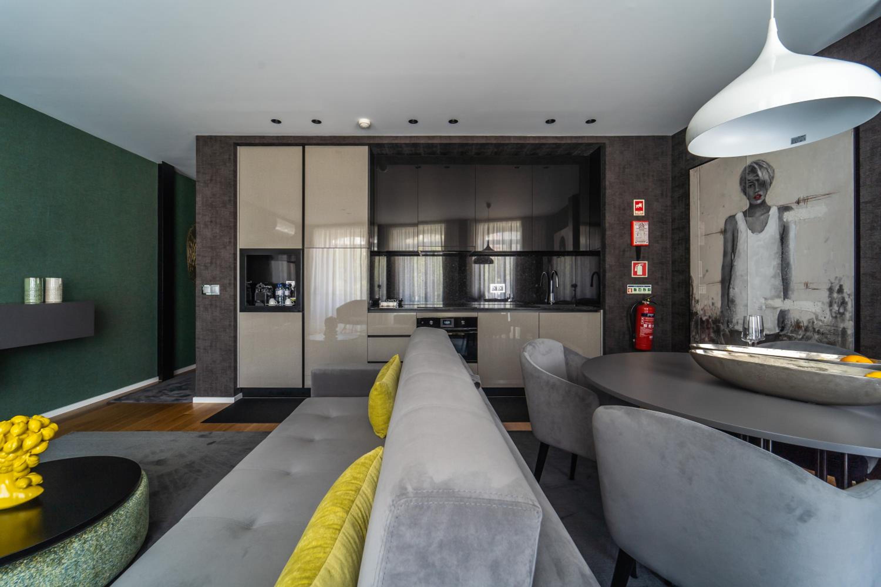 Deluxe Apartment - Photo 6