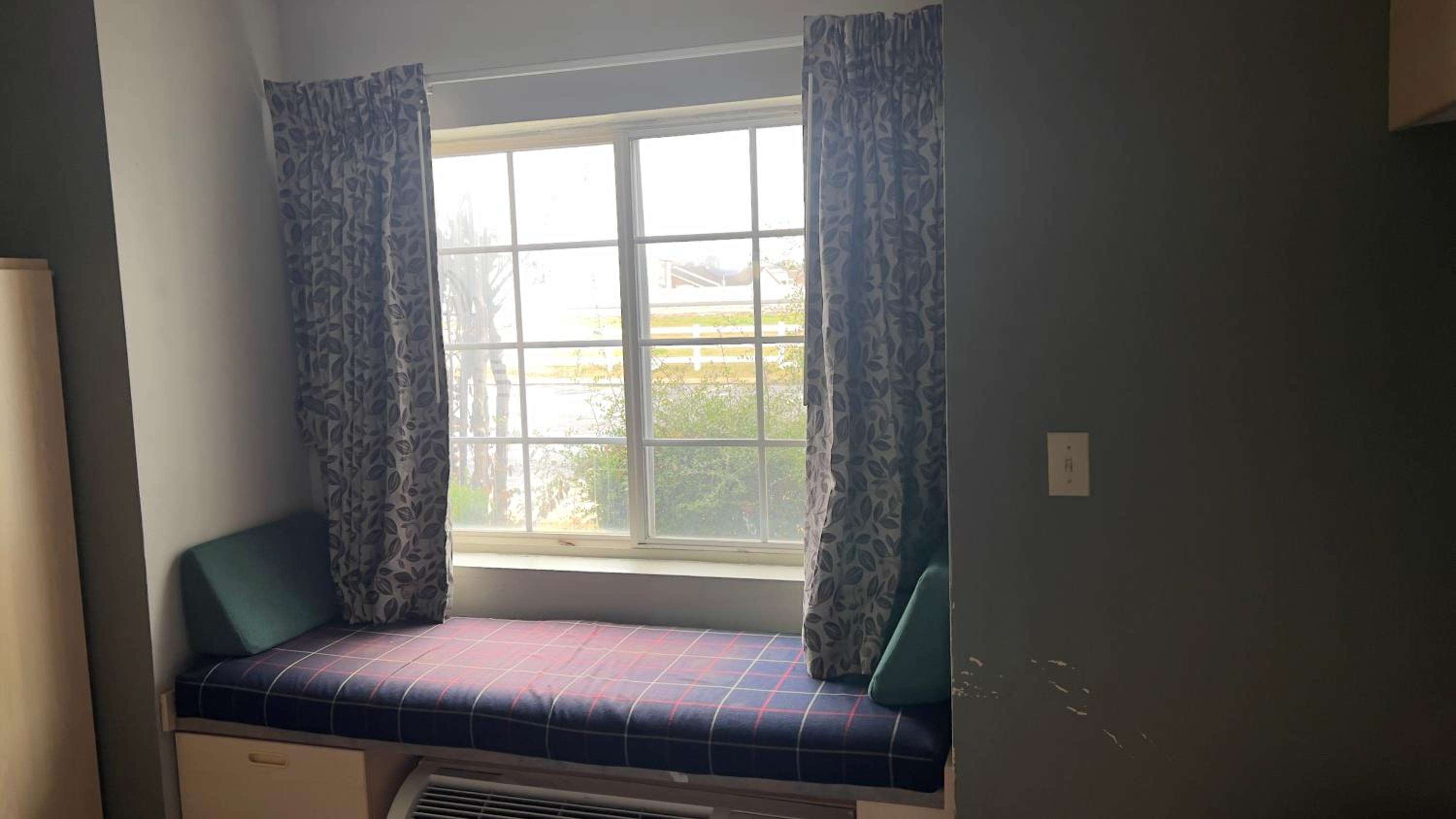 Queen Room - Photo 2
