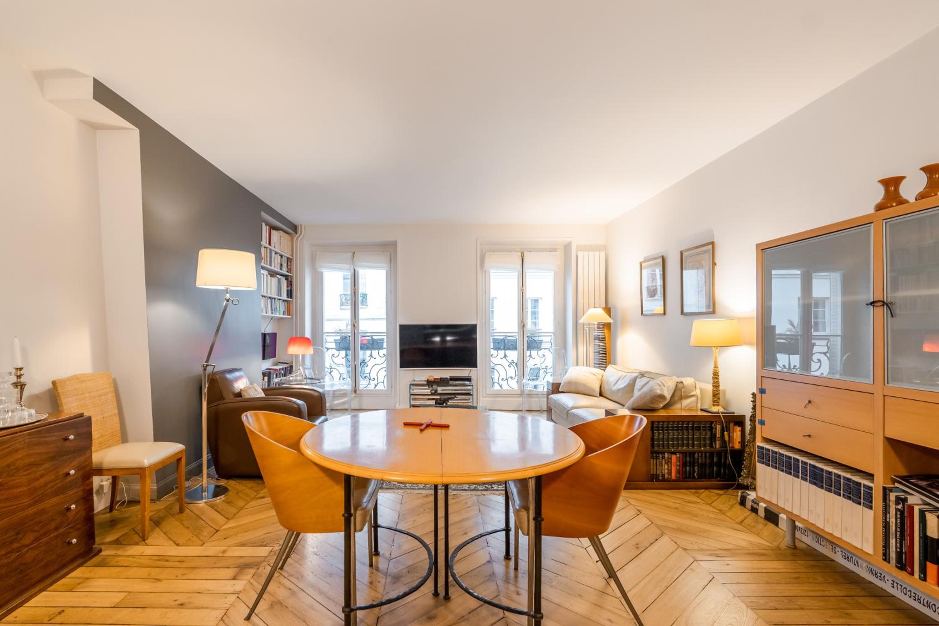 Apartment photo 3