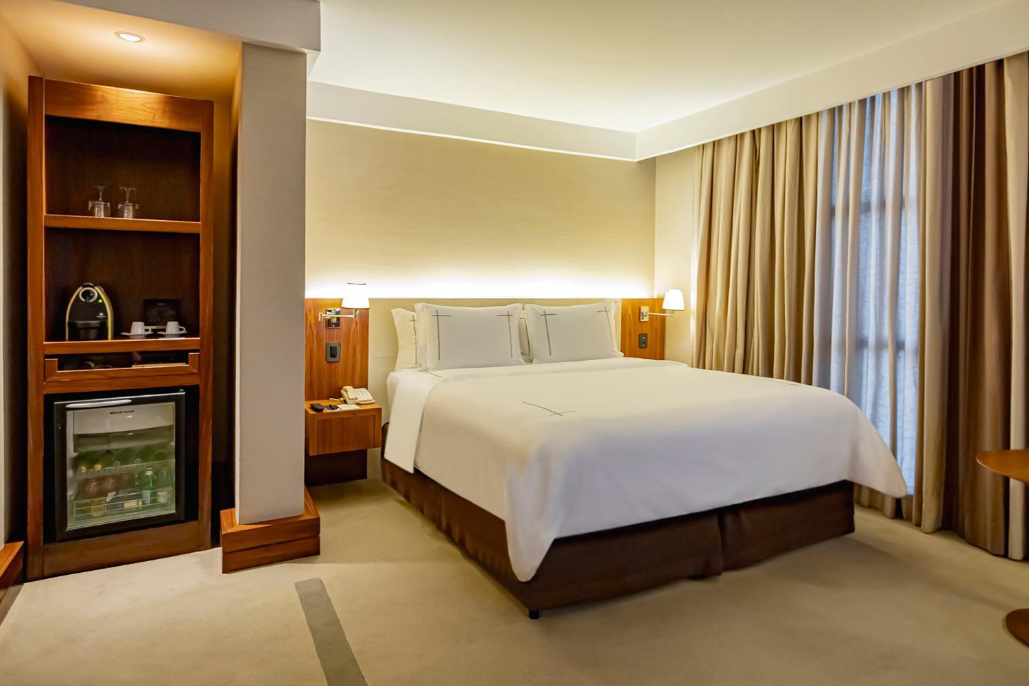 Deluxe Room - Photo 1
