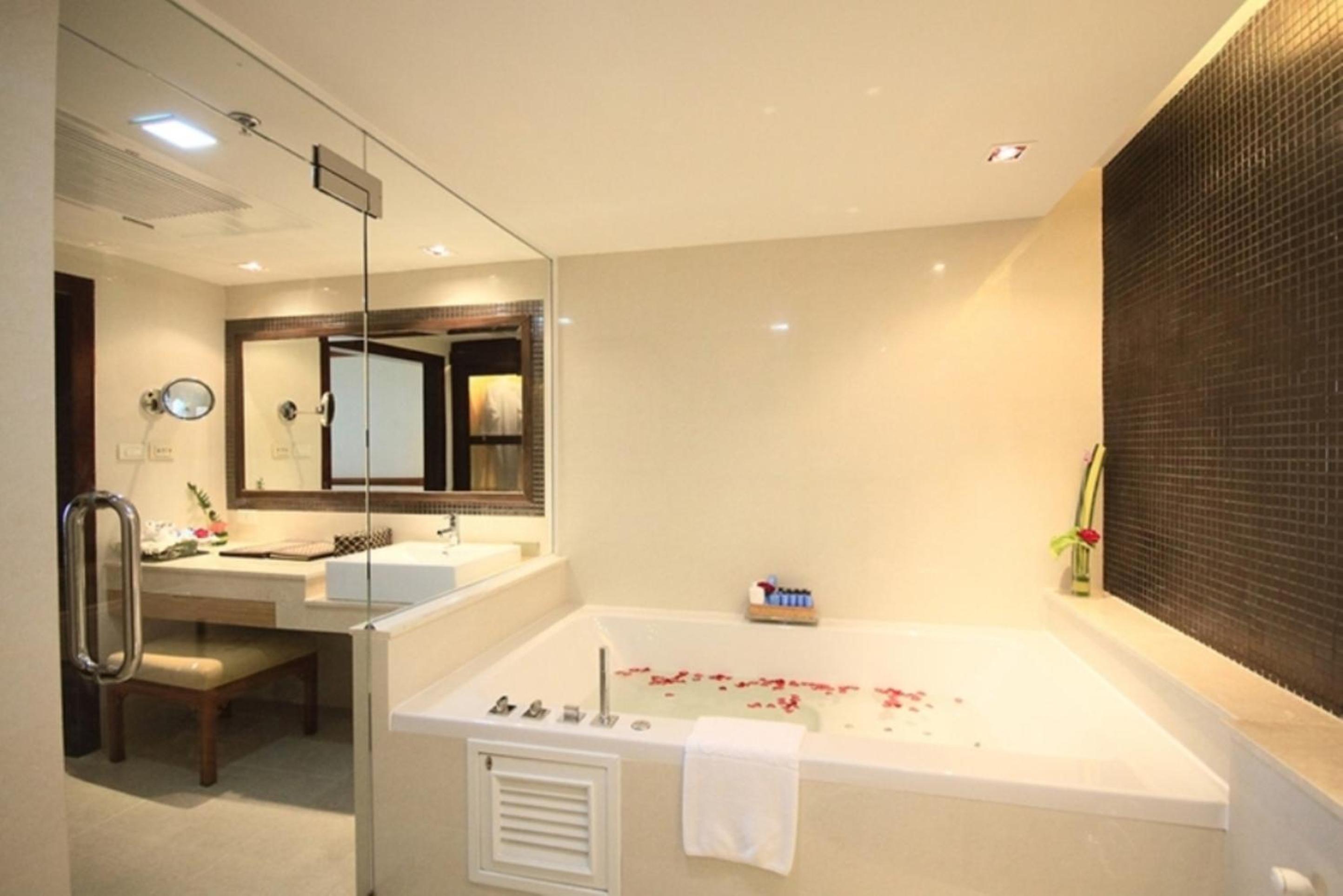 Family Suite (2 bedrooms) - Photo 5