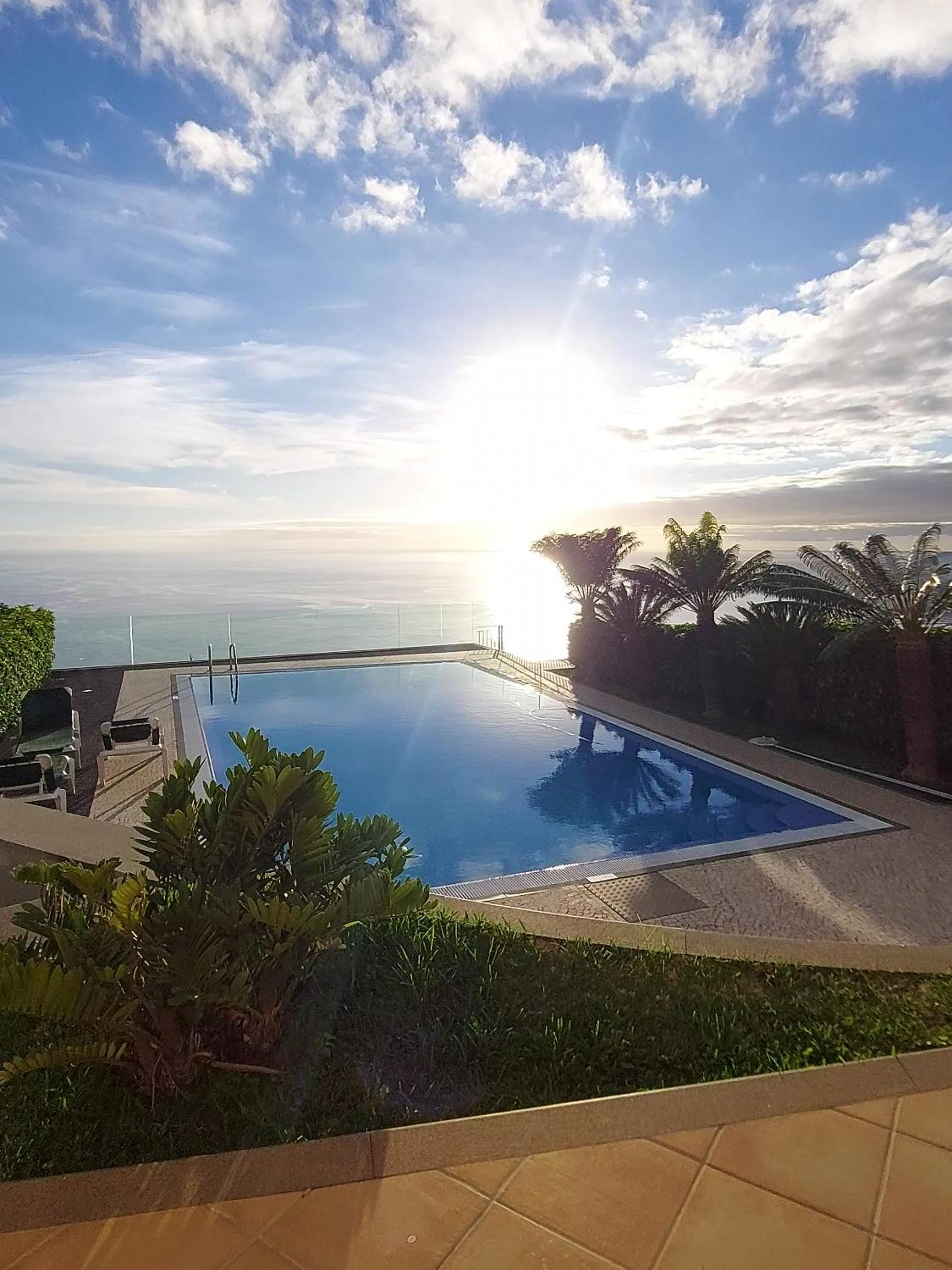 Villa photo 3