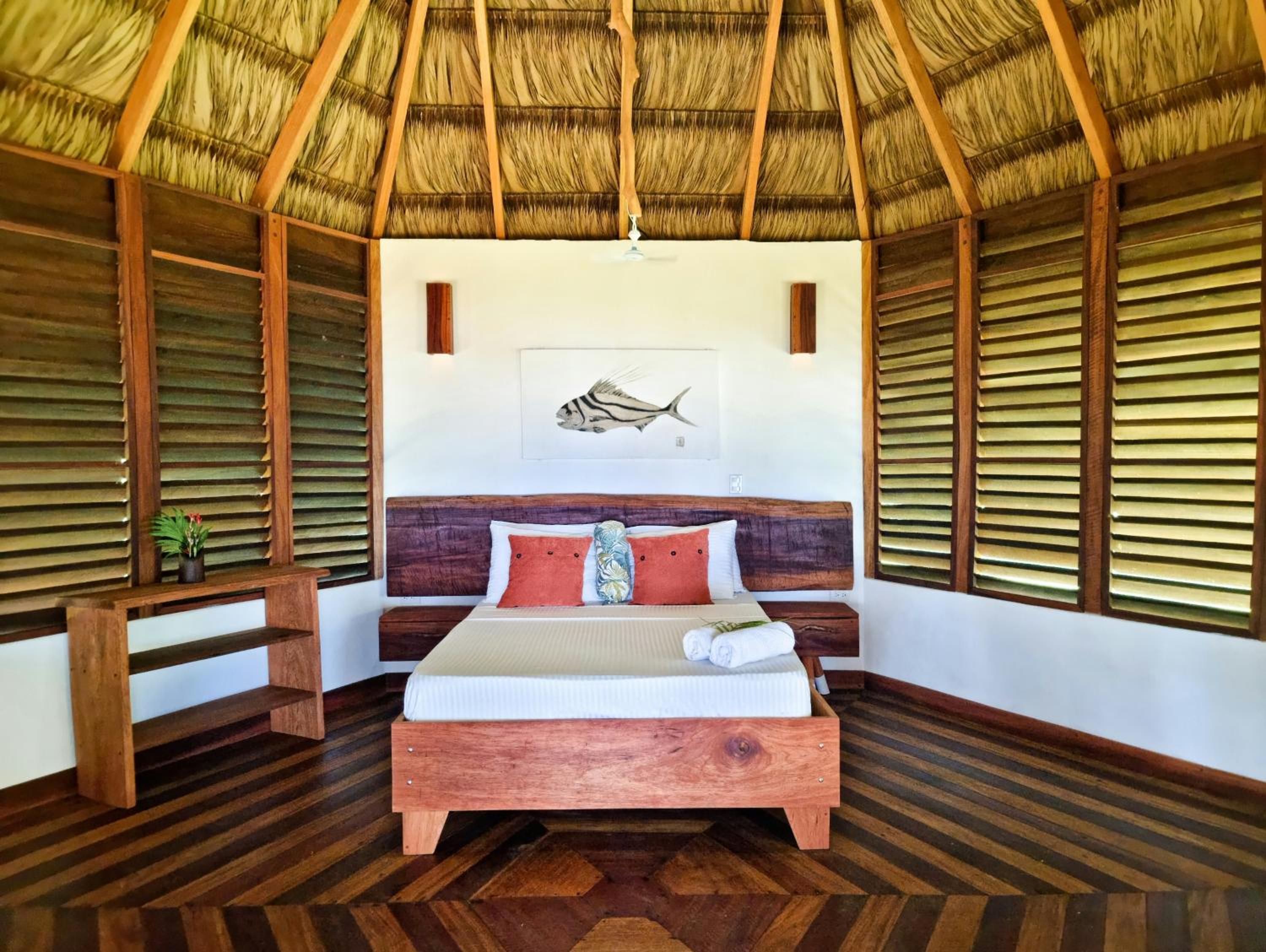 Bungalow with Sea View photo 1