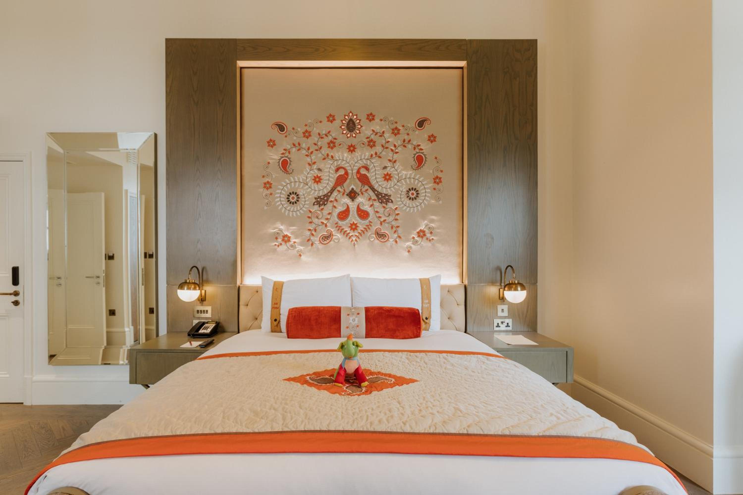 Thames Suite  photo 1